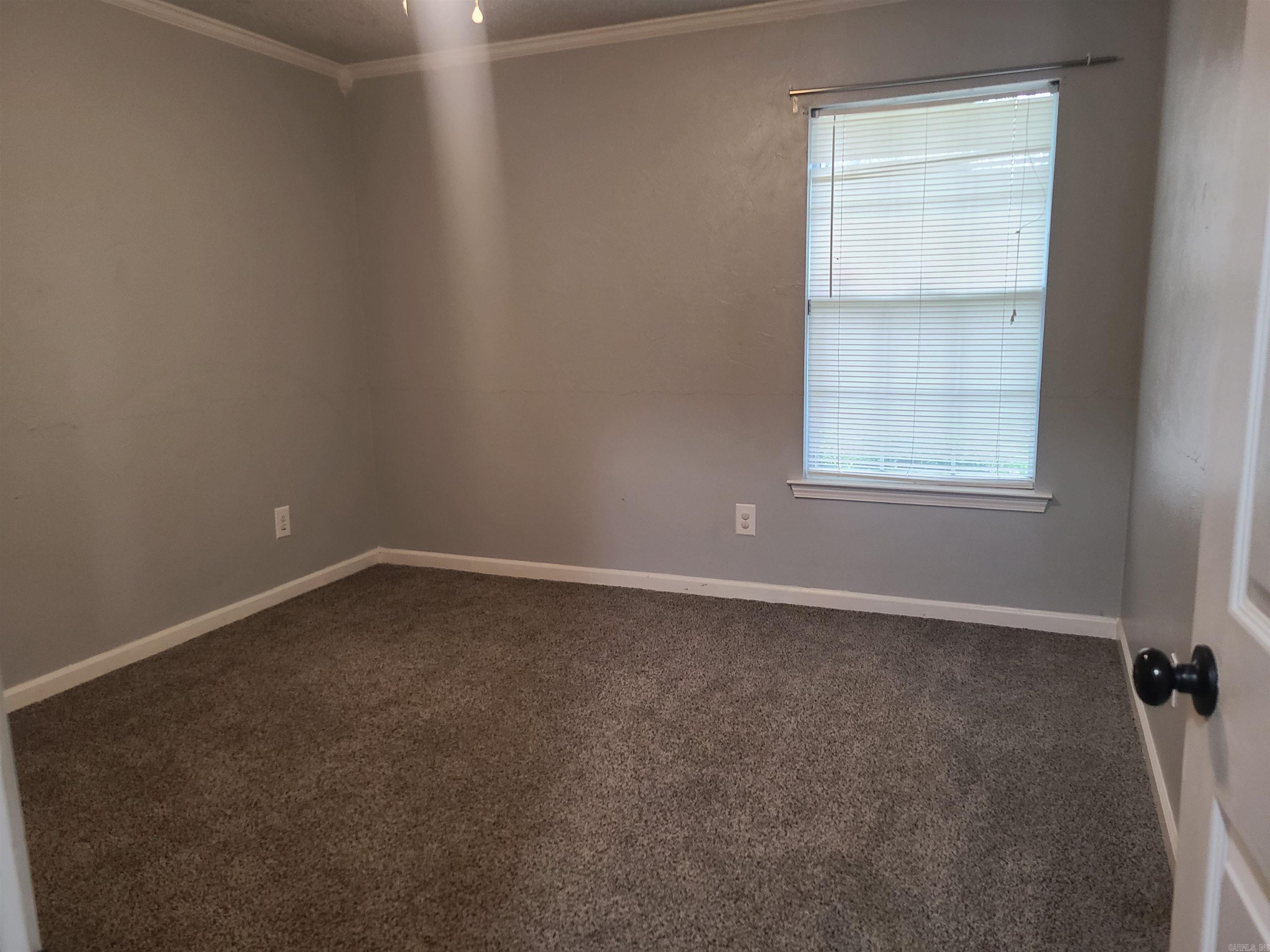 Robinwood III - Residential Lease