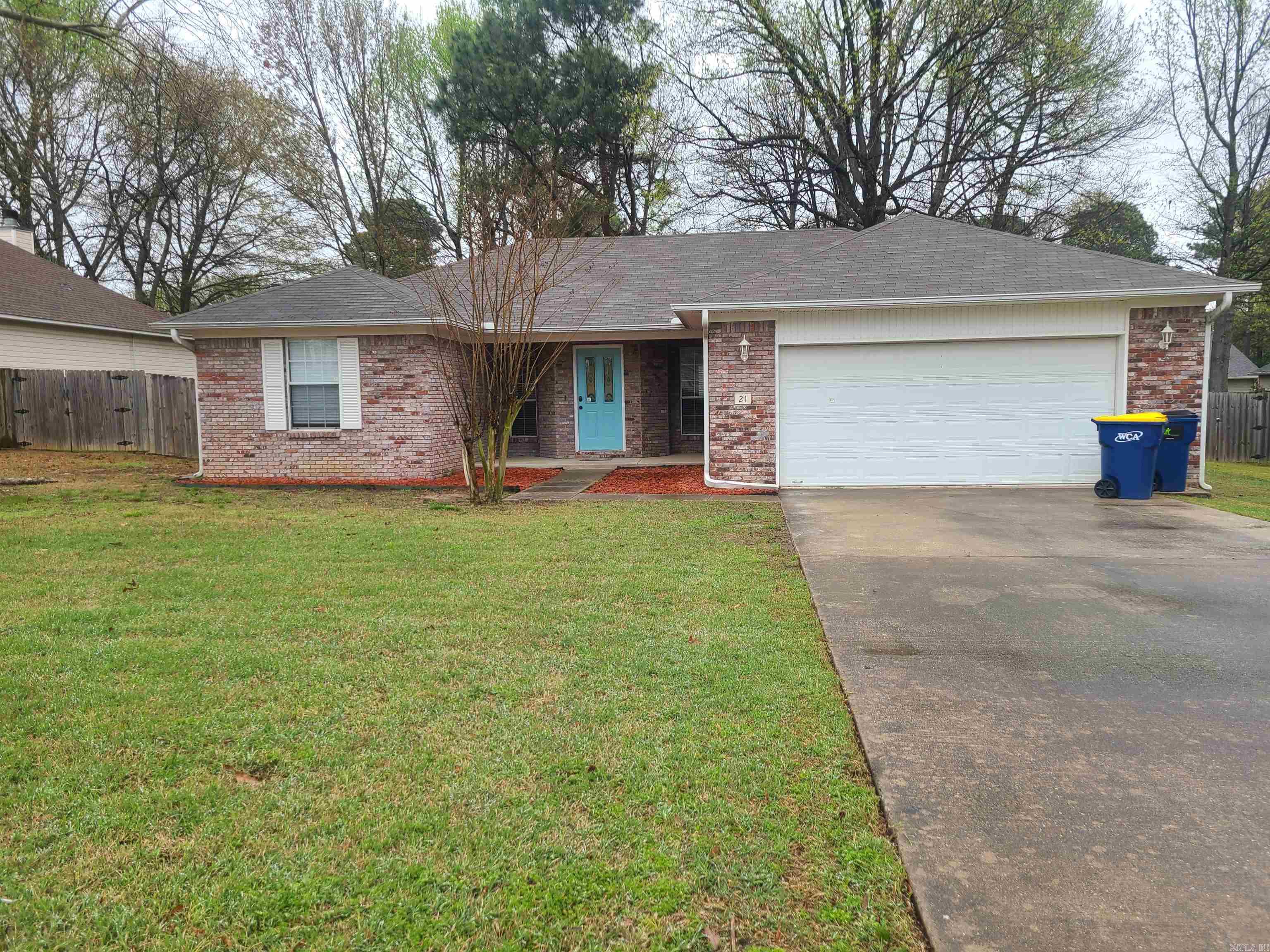 Robinwood III - Residential Lease