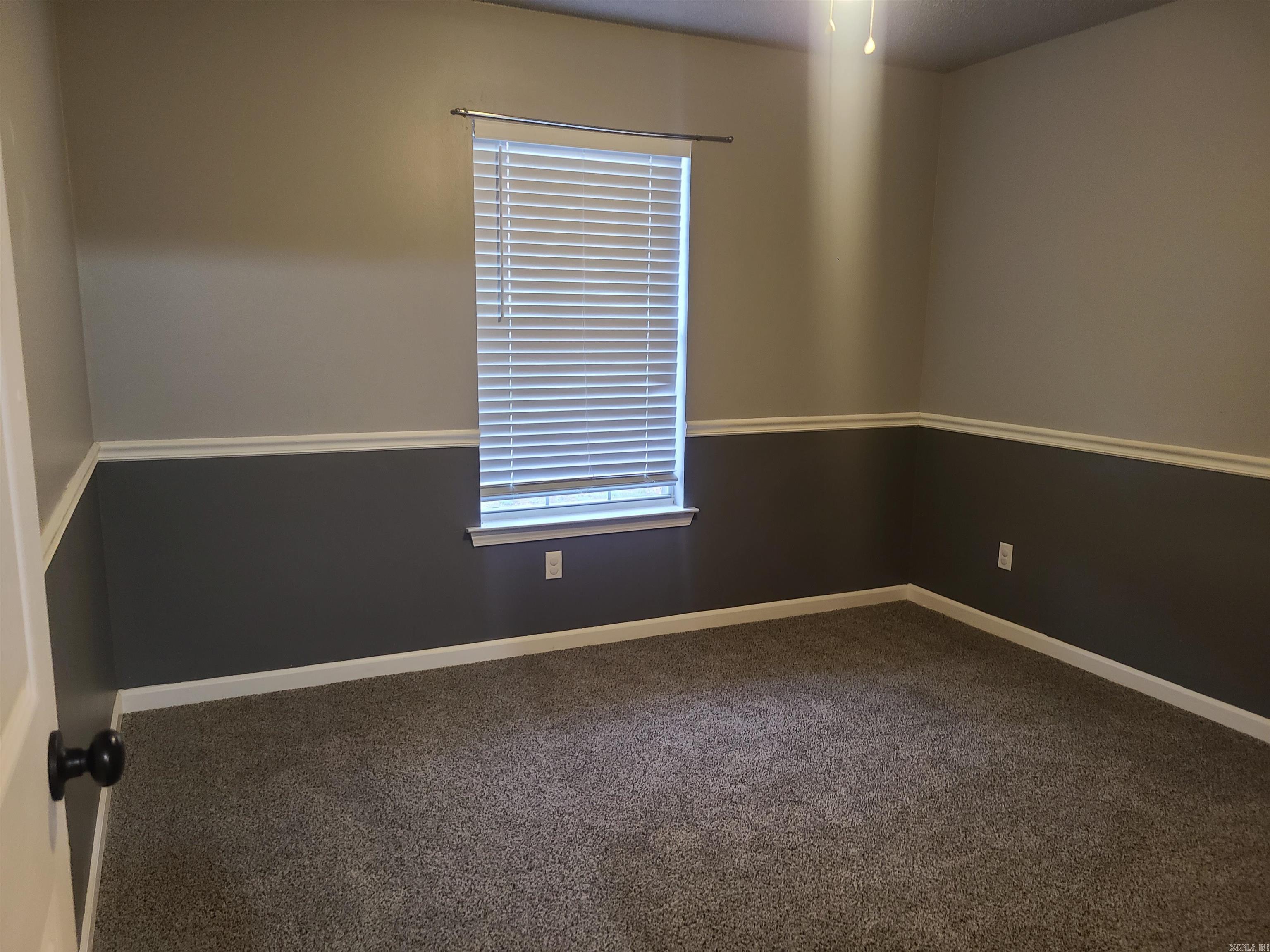 Robinwood III - Residential Lease