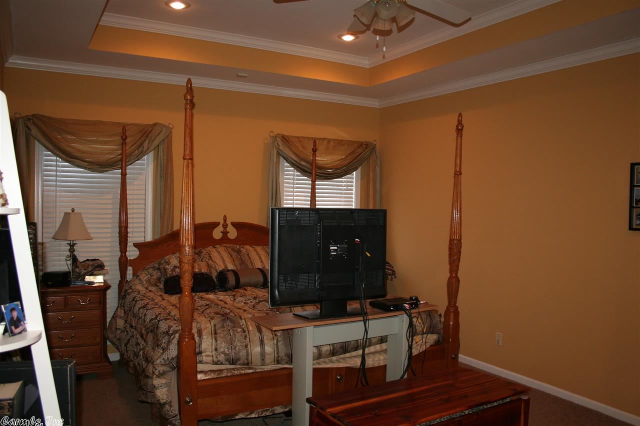 HURRICANE LAKE EST - Residential