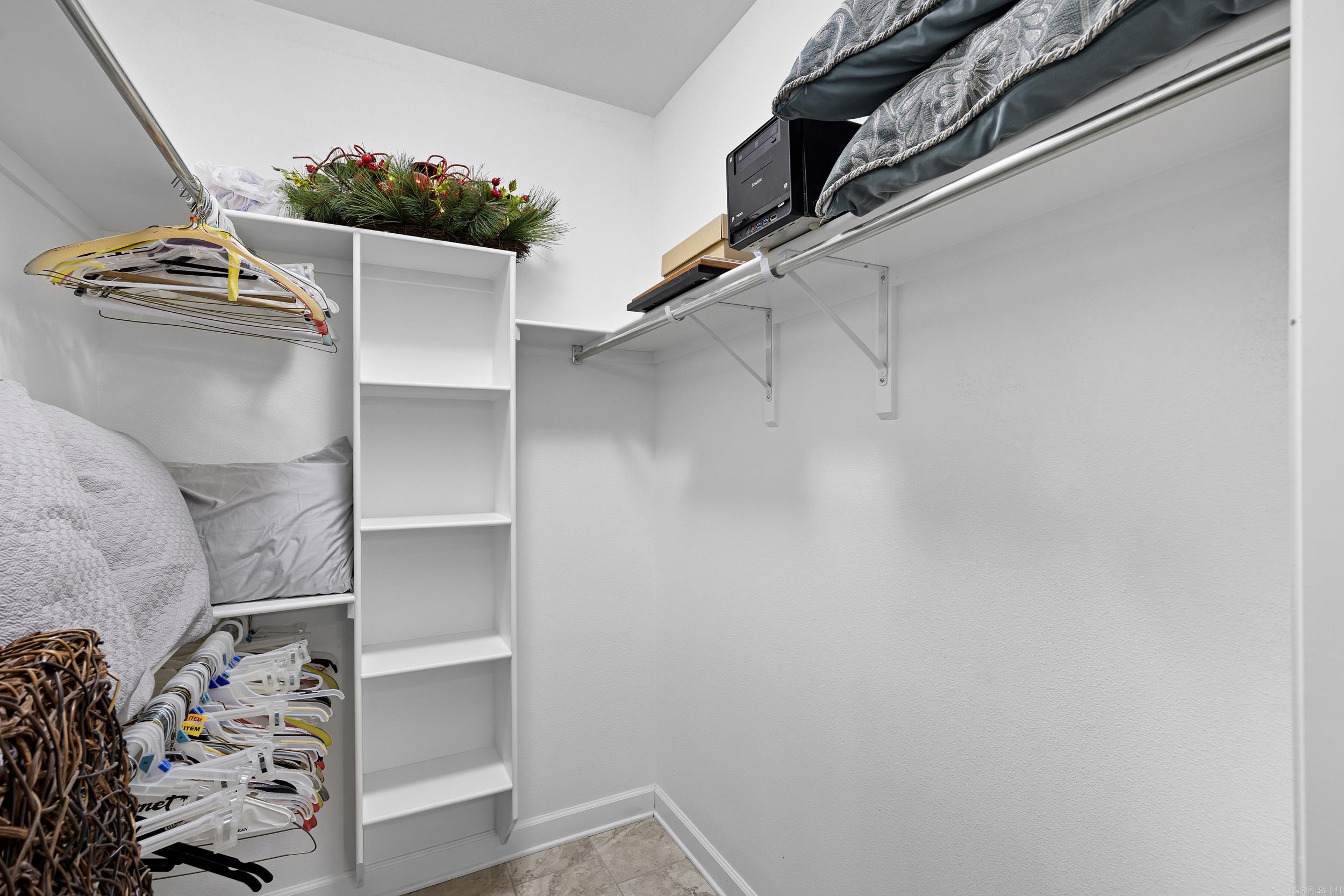 BROWN STONE VILLAGE CONDOMINIUMS - Residential