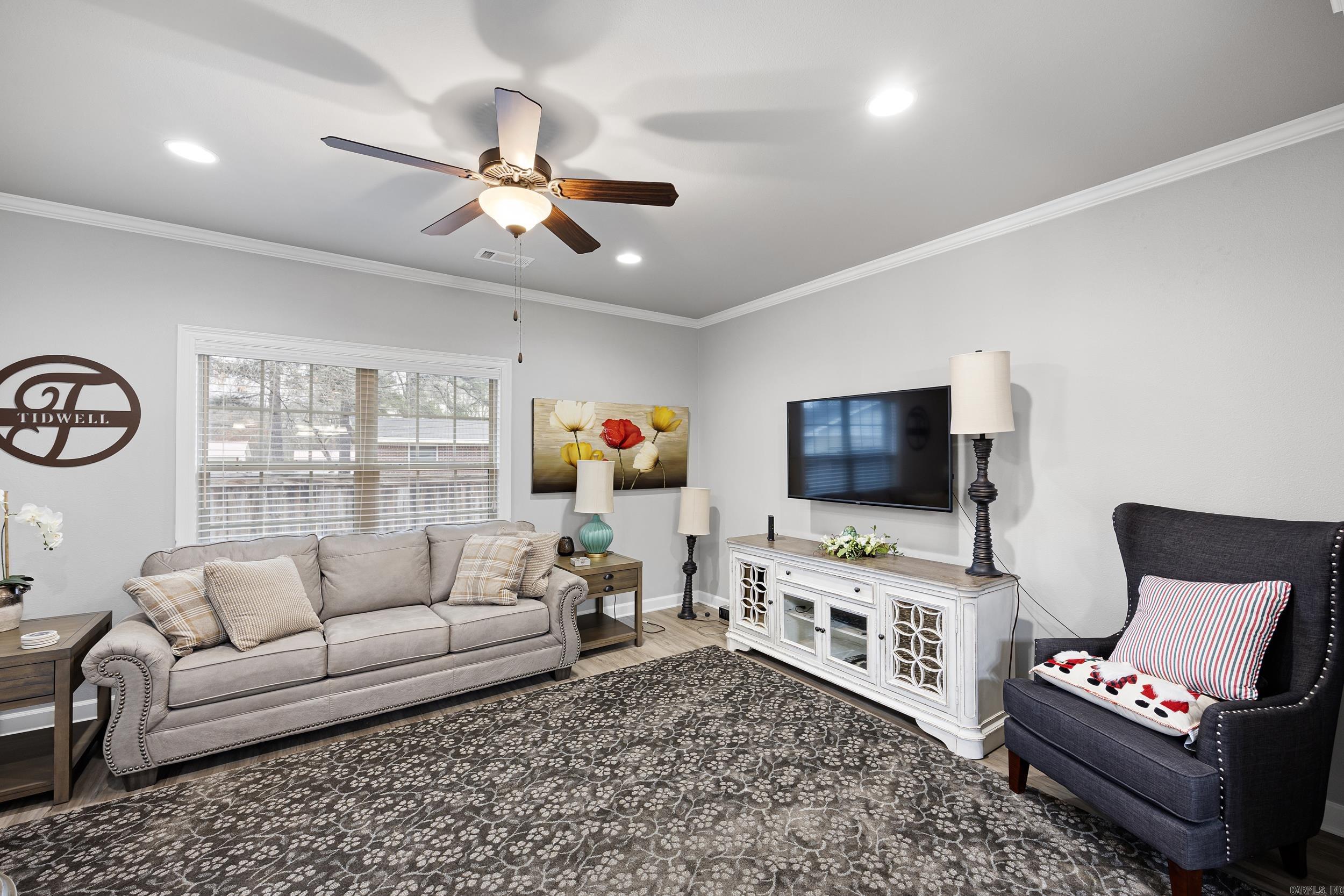 BROWN STONE VILLAGE CONDOMINIUMS - Residential