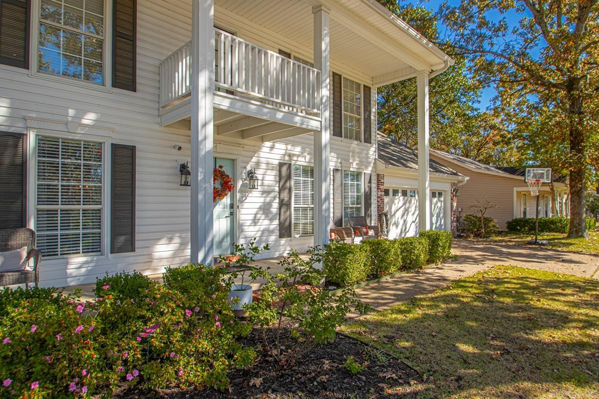 INDIAN HILLS - Residential