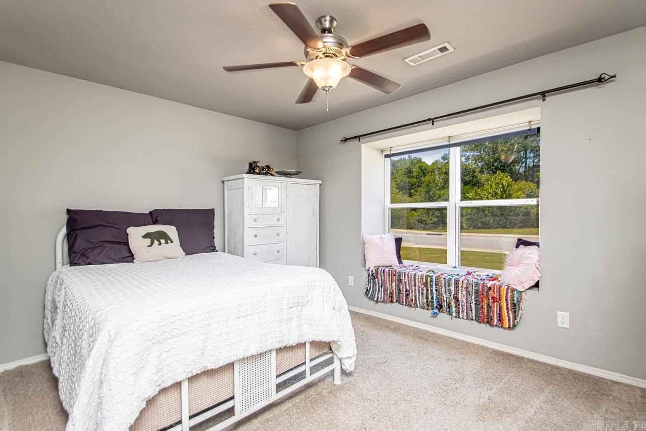 THE CROSSING AT OAK HILL - Residential