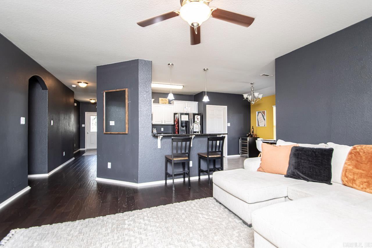 THE CROSSING AT OAK HILL - Residential