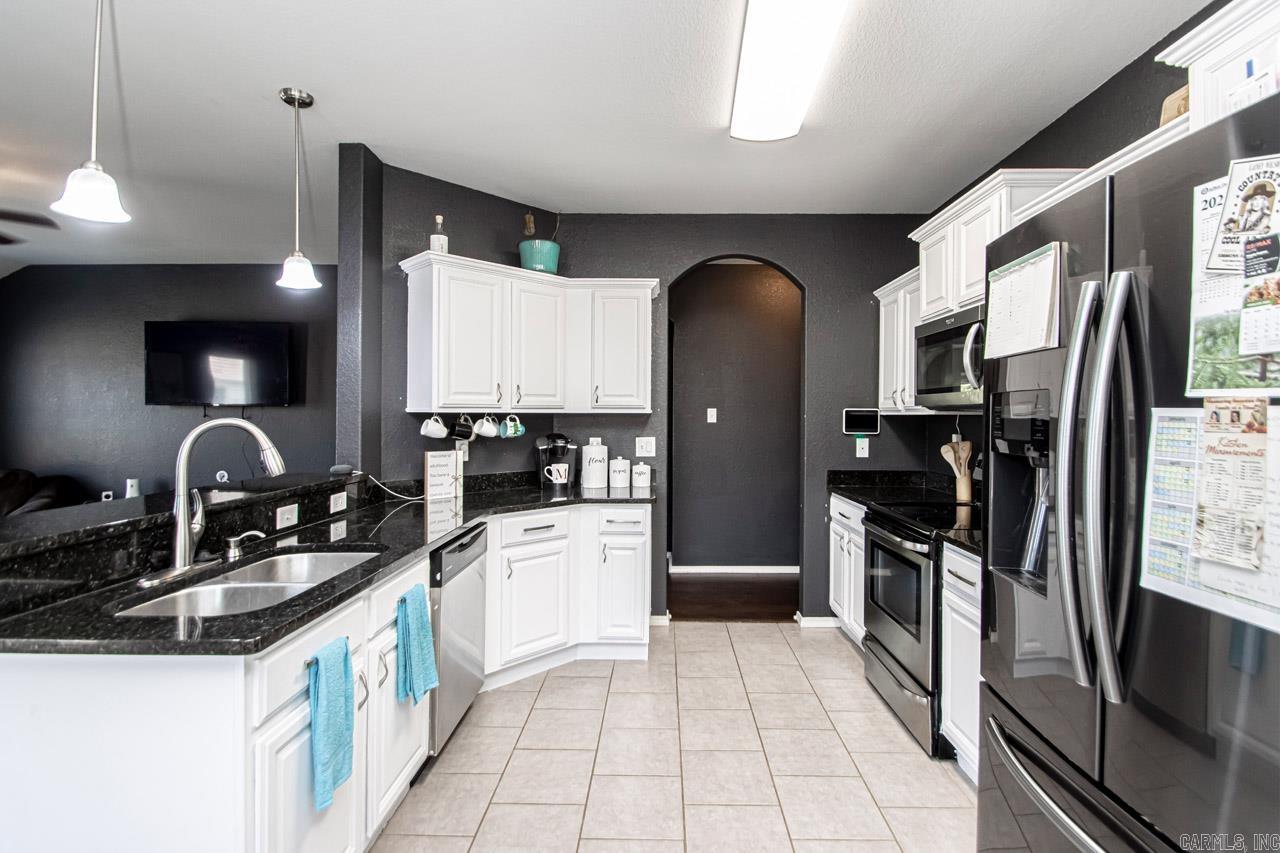 THE CROSSING AT OAK HILL - Residential