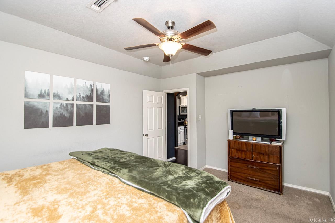 THE CROSSING AT OAK HILL - Residential