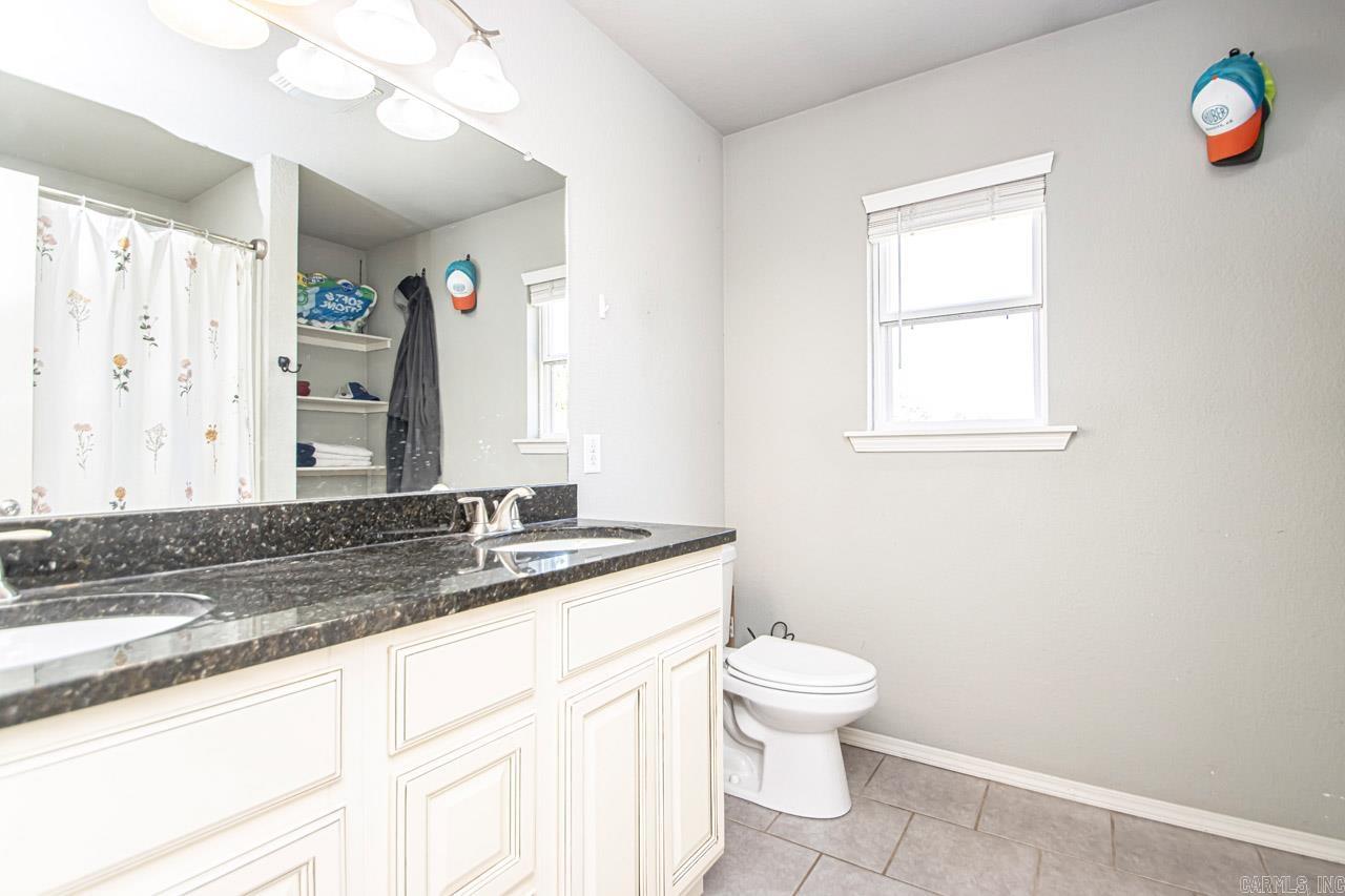 THE CROSSING AT OAK HILL - Residential