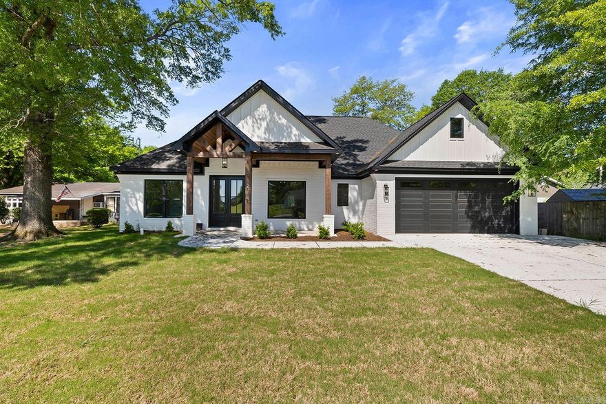 Welcome to this stunning new construction craftsman-style home in Benton, Arkansas! This exquisite property features three bedrooms, two and a half baths, boasting luxurious quartz countertops, a modern stove top with wall oven, a breathtaking walk-in shower, and a spacious walk-in master closet. Enjoy the grandeur of high ceilings and many more upscale features awaiting you in this beautiful home. Contact your broker for more details or to schedule a showing.