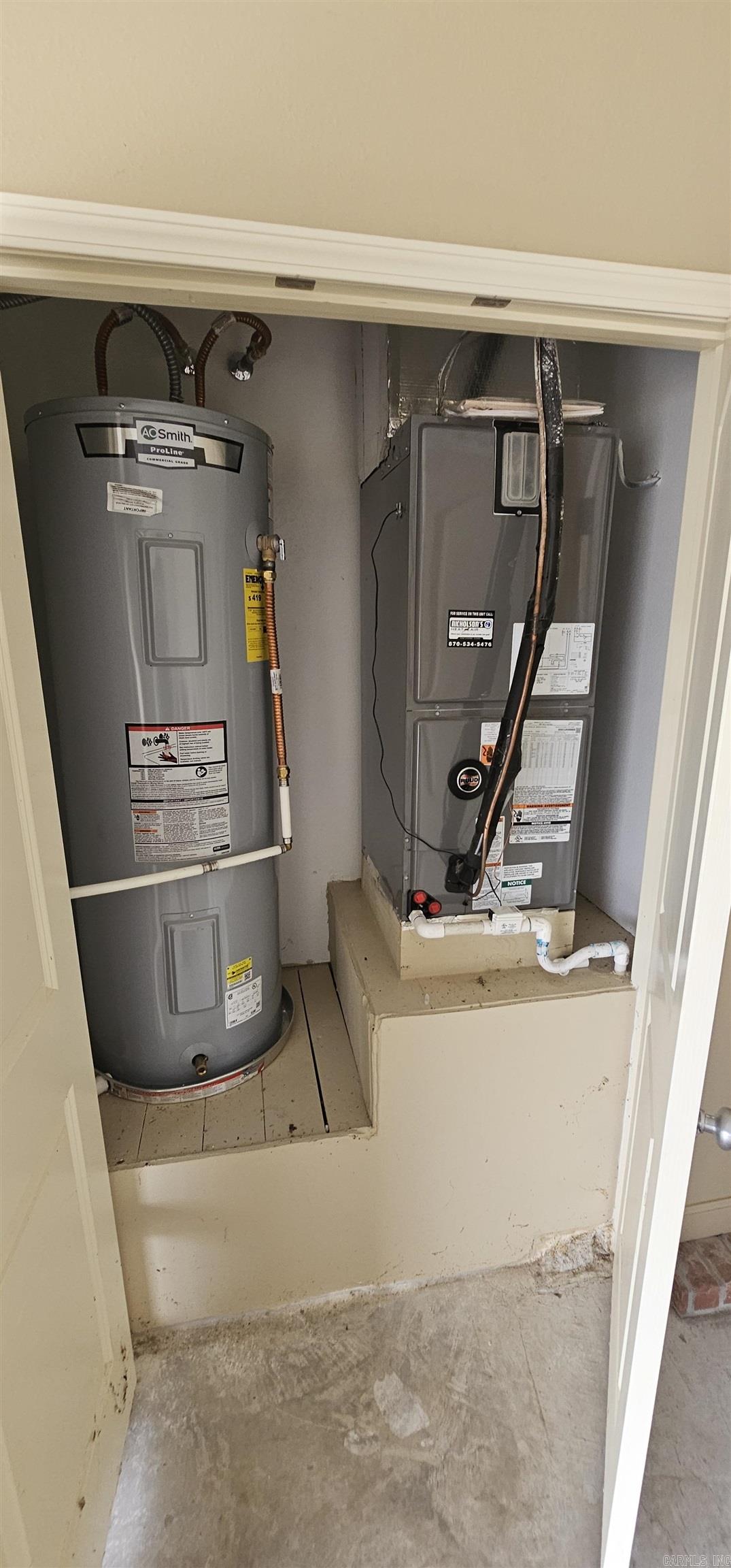 SUNSET VALLEY - Residential