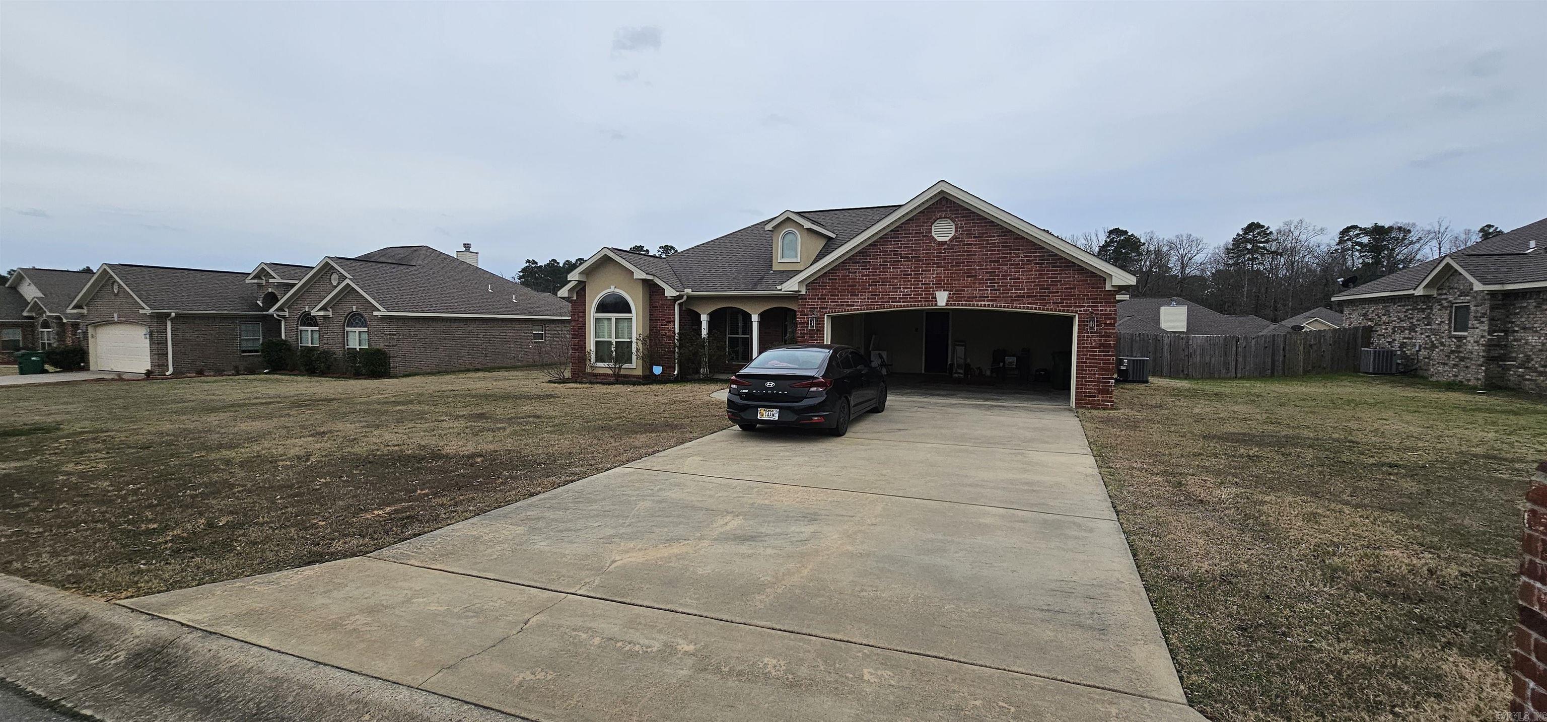 SUNSET VALLEY - Residential