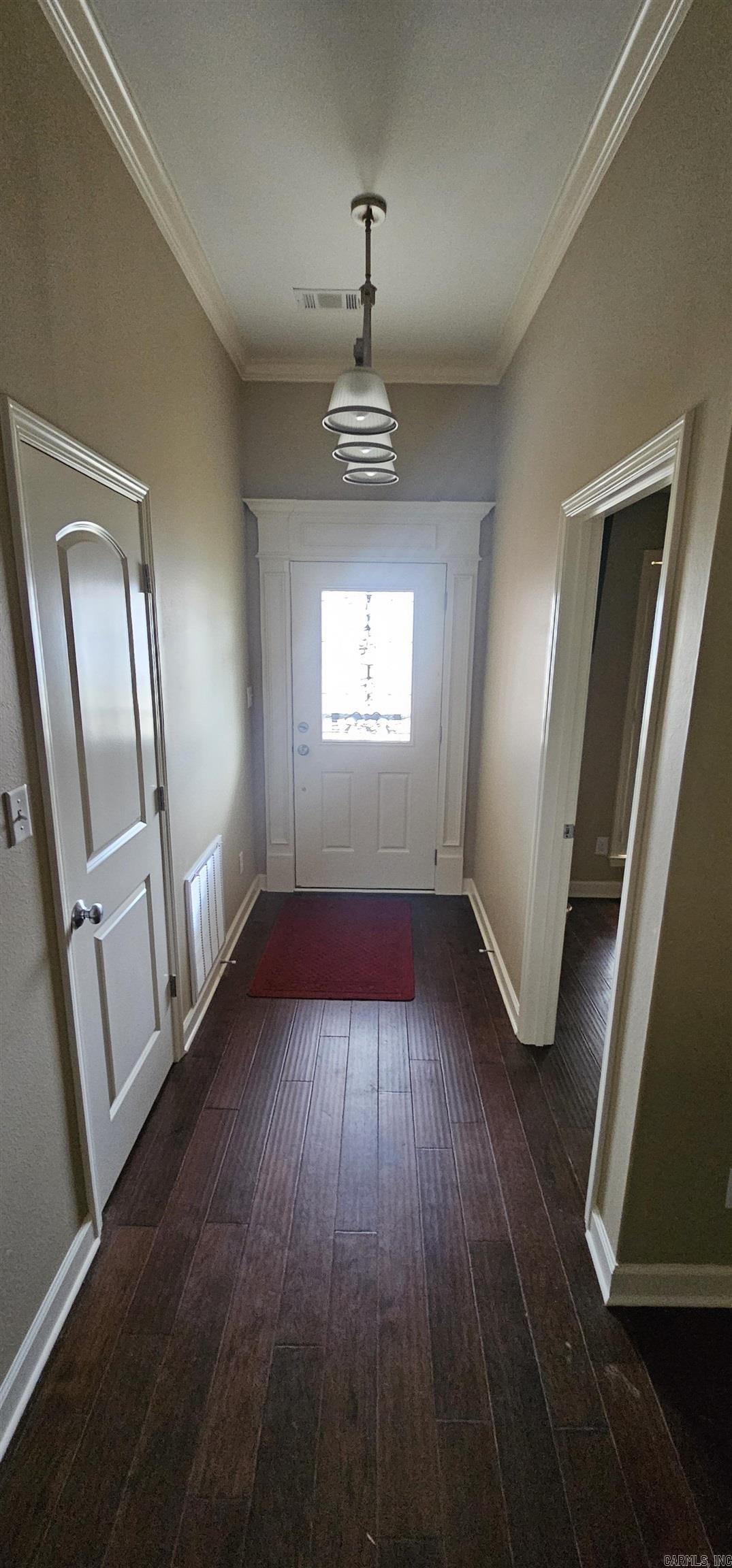 SUNSET VALLEY - Residential