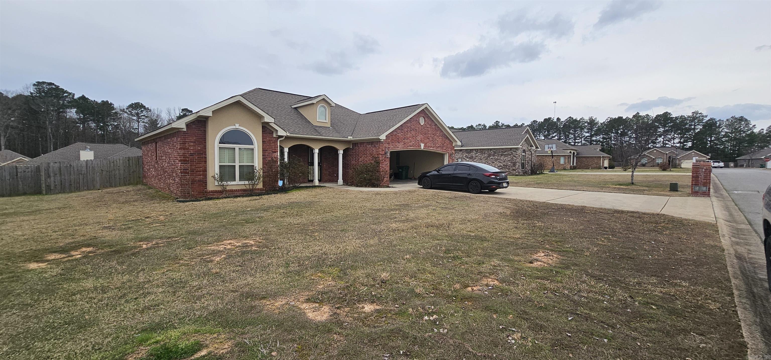 SUNSET VALLEY - Residential