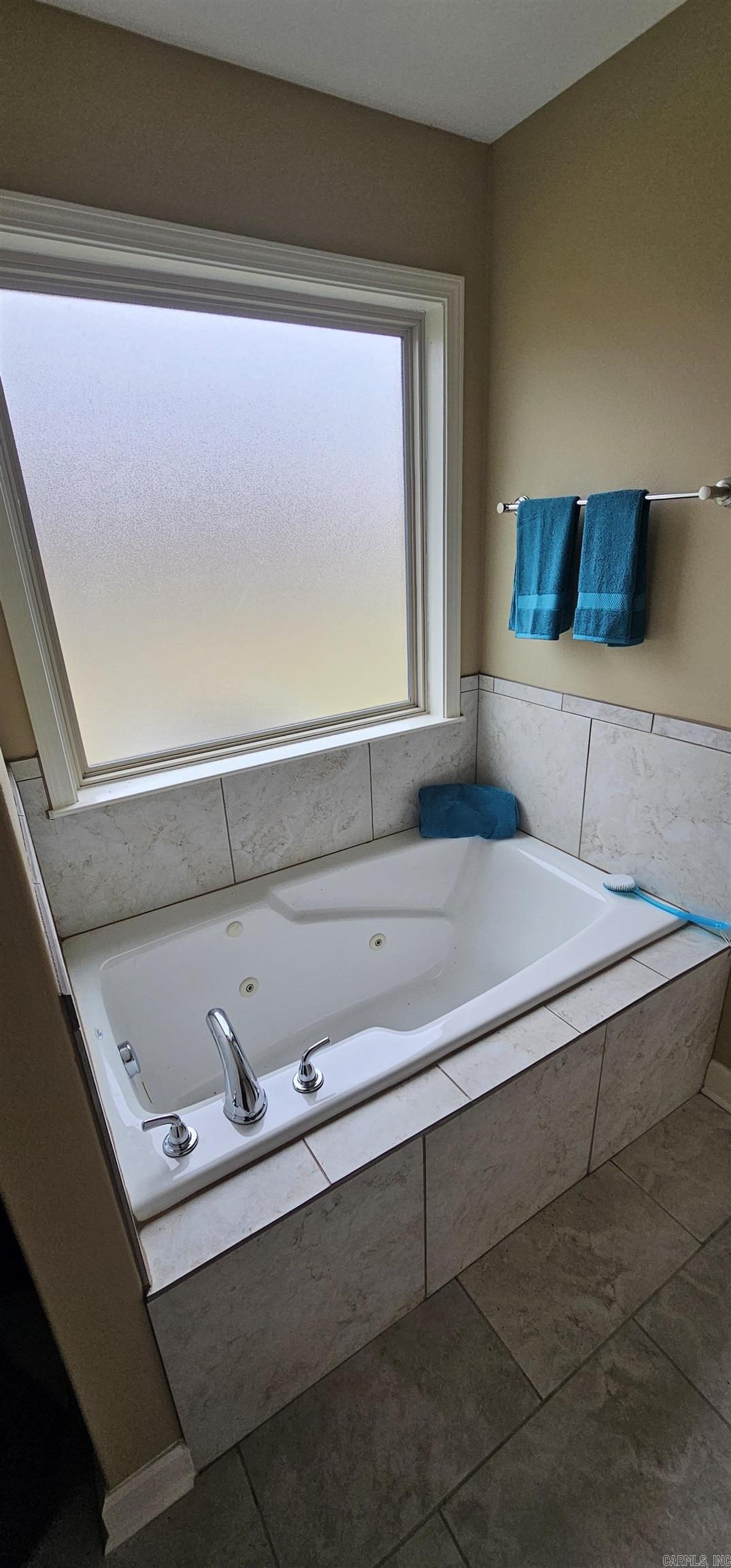 SUNSET VALLEY - Residential