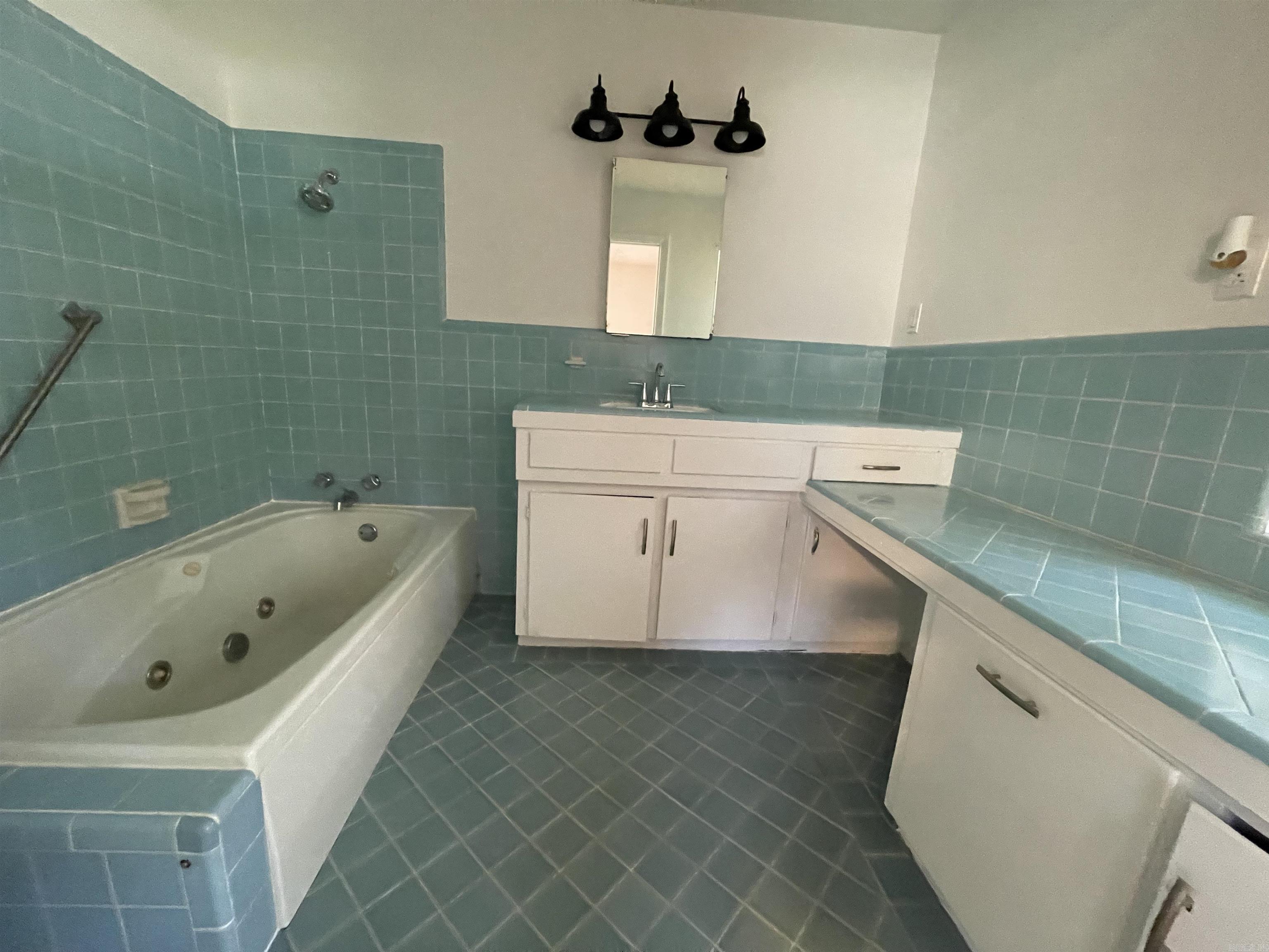 Mellors 4th - Residential