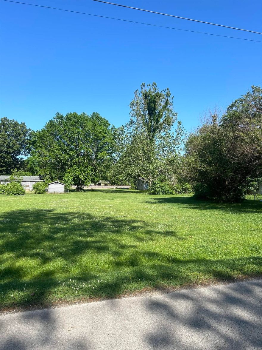 Nice lot just down the road from the Clay County Fairgrounds! It is approximately 50x140 sqft. and it is just waiting on you to give it some life! It has access to city utilities.