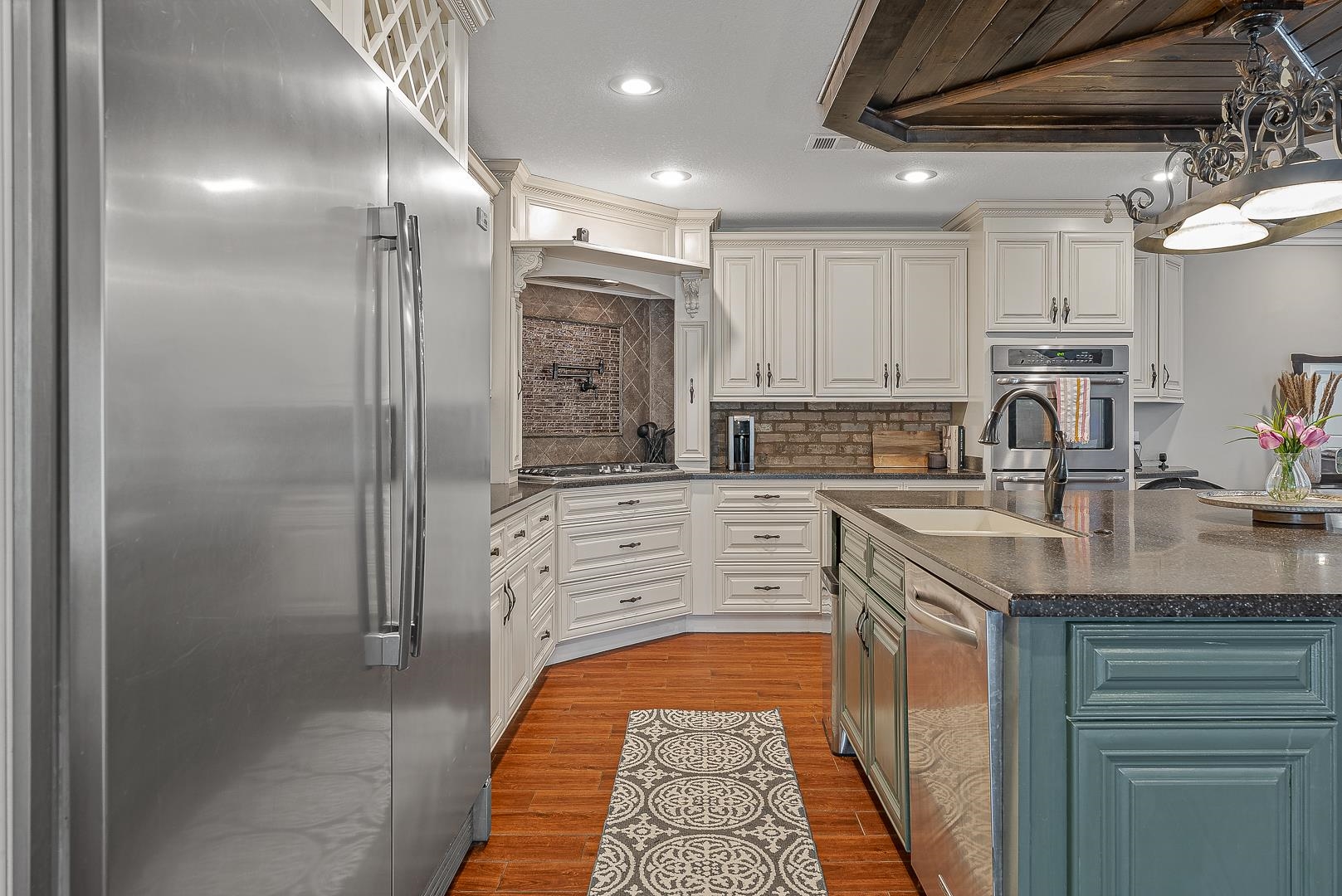 DESTINY HILL - Residential