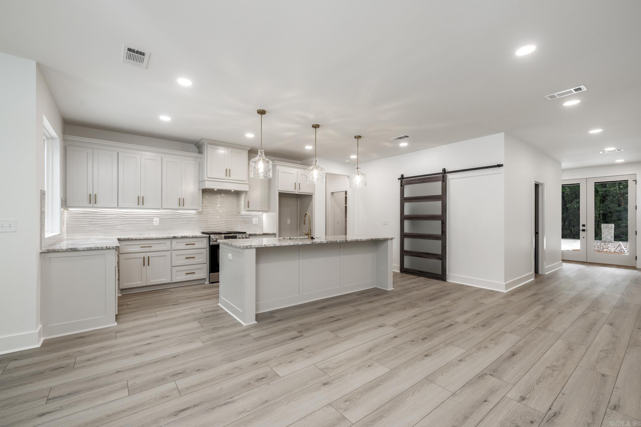 ESTRELLA - Residential