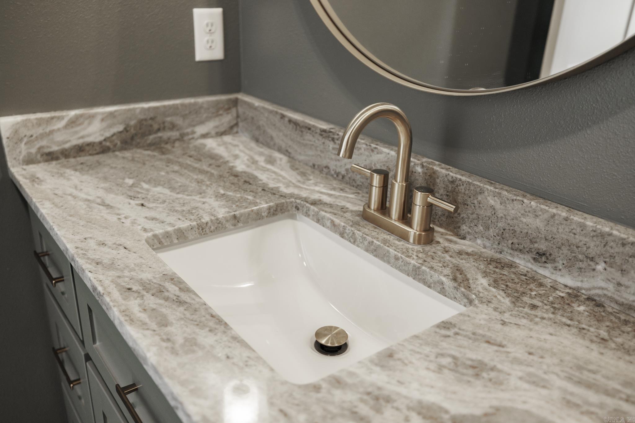 ESTRELLA - Residential