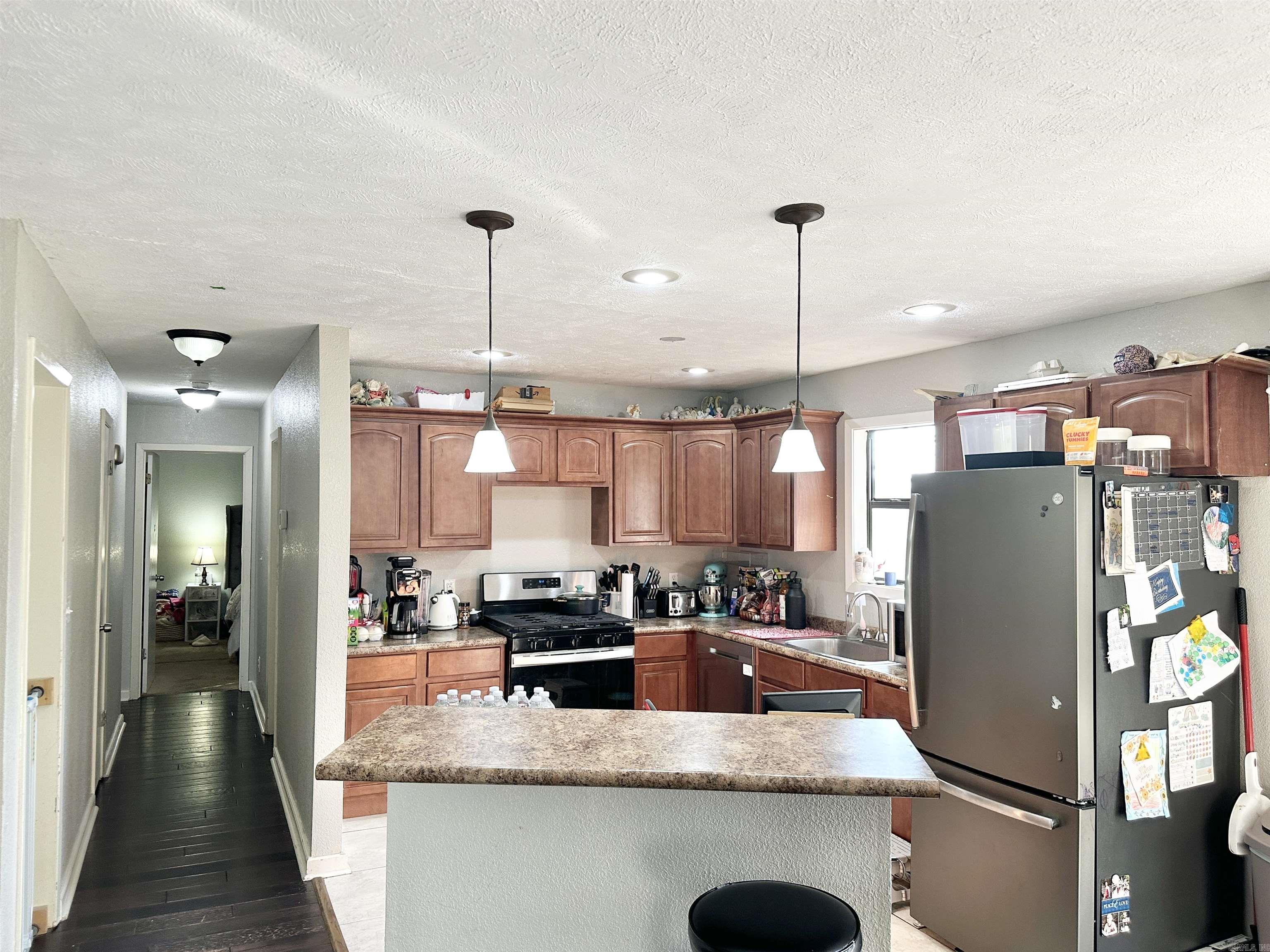 KIZER  ADDN - Residential