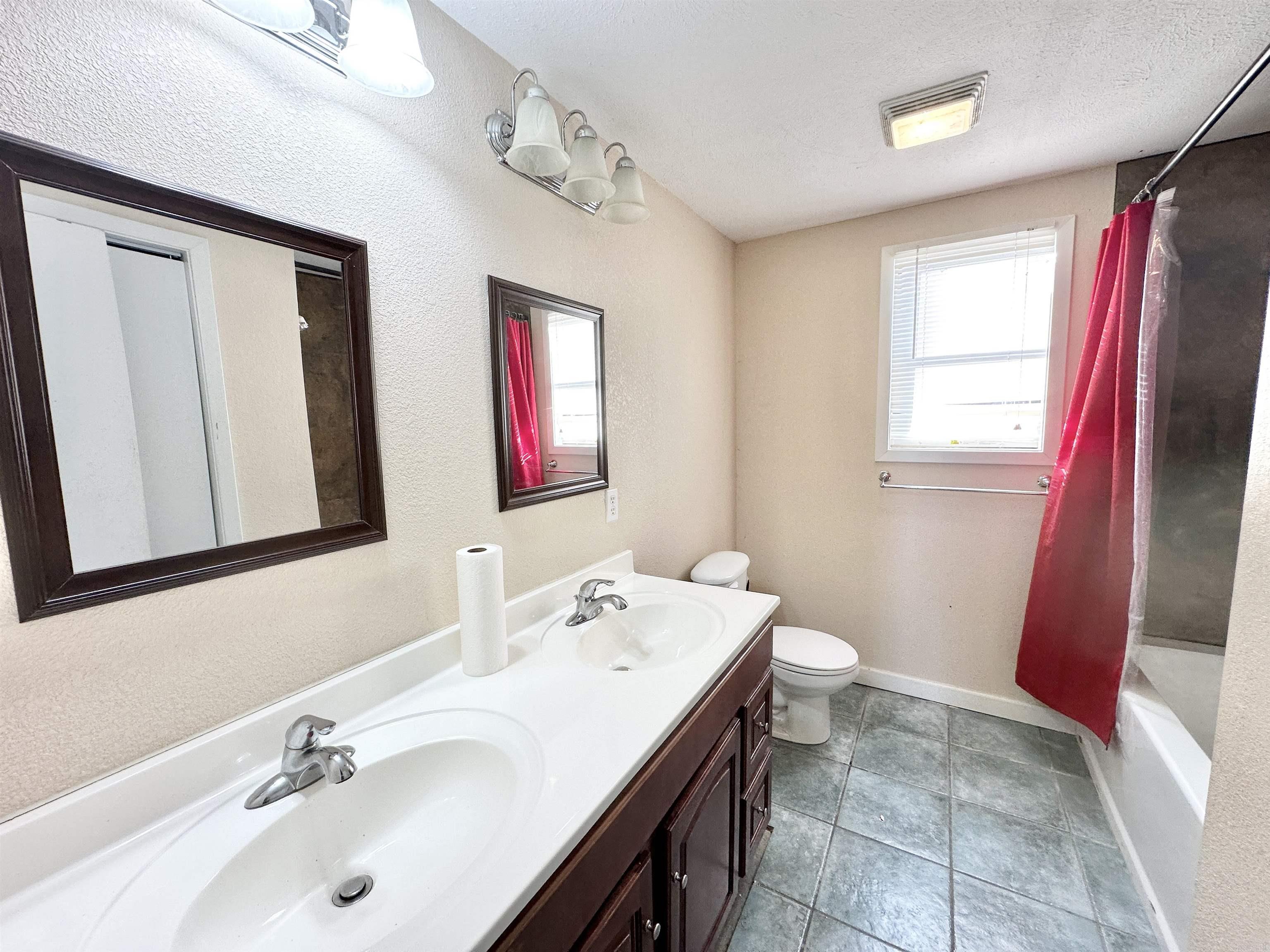 KIZER  ADDN - Residential