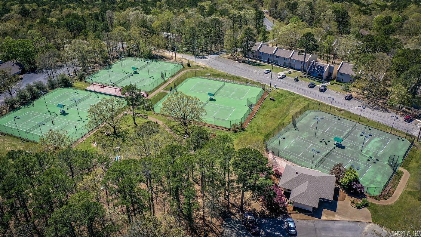 CHELSEA GLADE CONDO - Residential