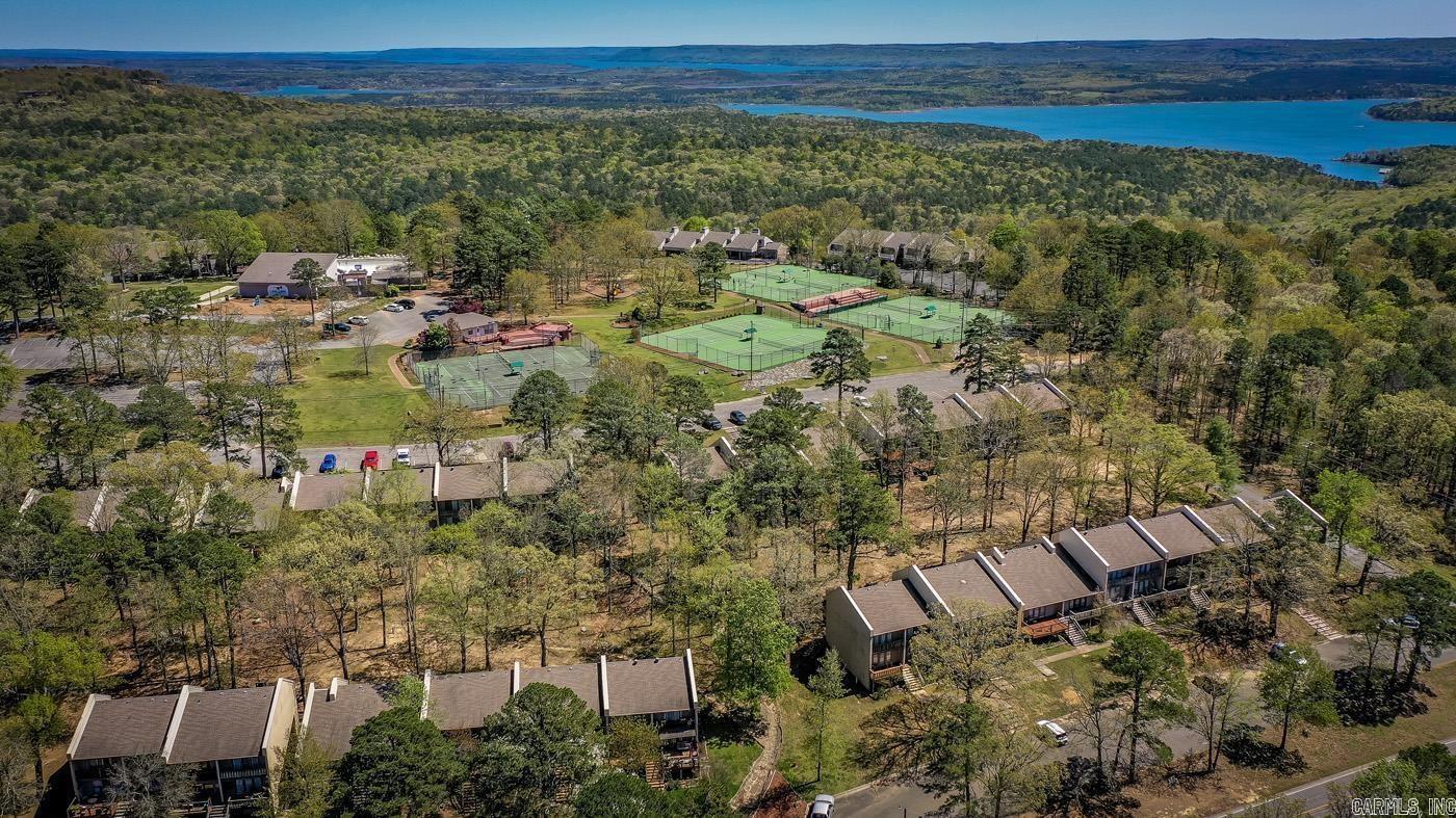 CHELSEA GLADE CONDO - Residential