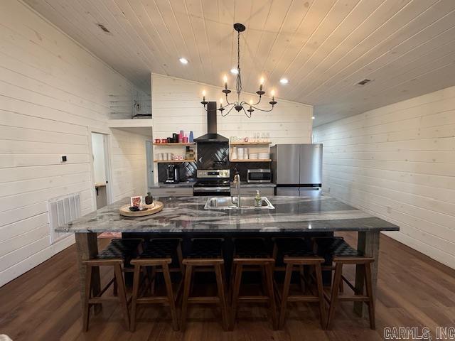 YORKTOWN - Residential