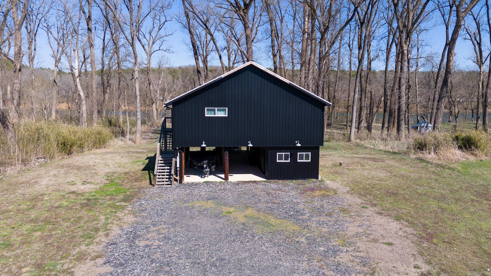 YORKTOWN - Residential