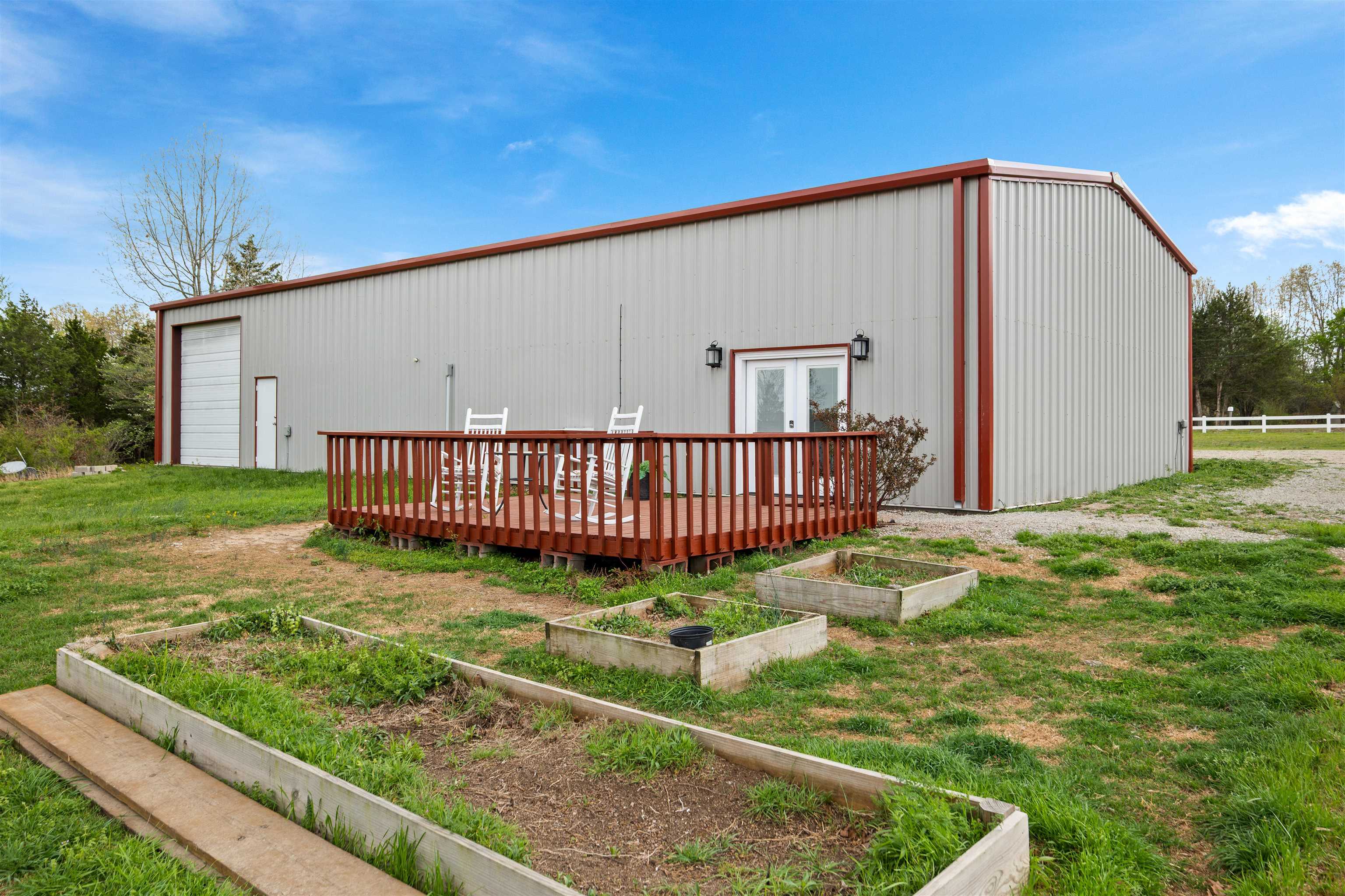 Metes & Bounds - Residential