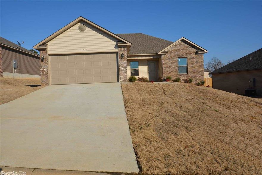 Beautiful New Construction in THE MEADOWS, Phase II. Open Floor Plan. The Kitchen features Beautiful Cabinets, Modern Counters, S/S Appliances, 19" Tile Floors ~ 10' Ceilings in the Foyer, Kitchen, Dining & Great Room! The Master Suite offers a Private Bath with Jetted-Tub, Dual Sinks & WIC. Nice Covered Back Patio! Benton Schools. Qualifies for 100% Financing w/Rural Development. Located near the Newly Planned Benton Town Center!! Open House Every Sunday 2-4!