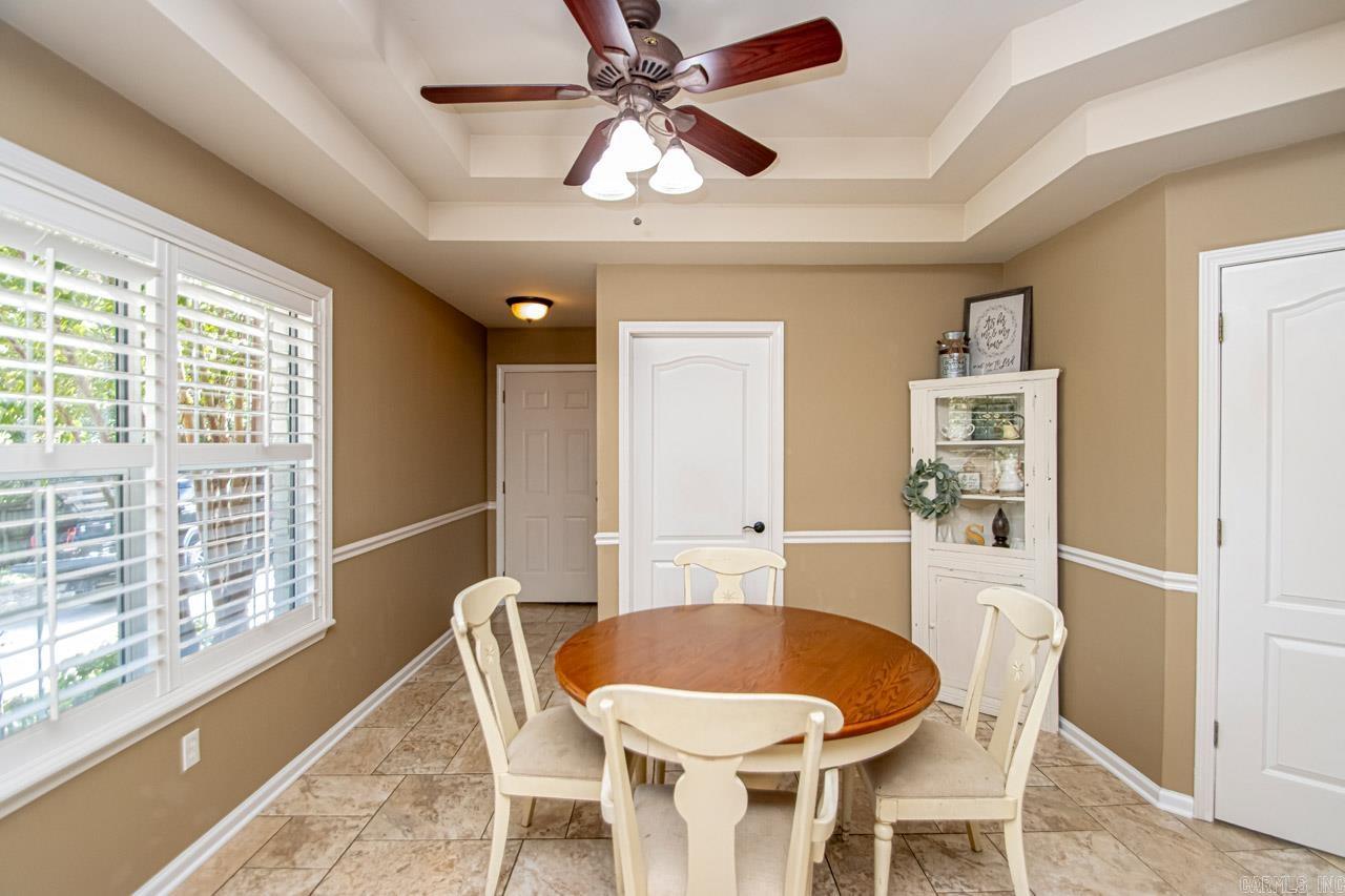 OAK MEADOWS - Residential