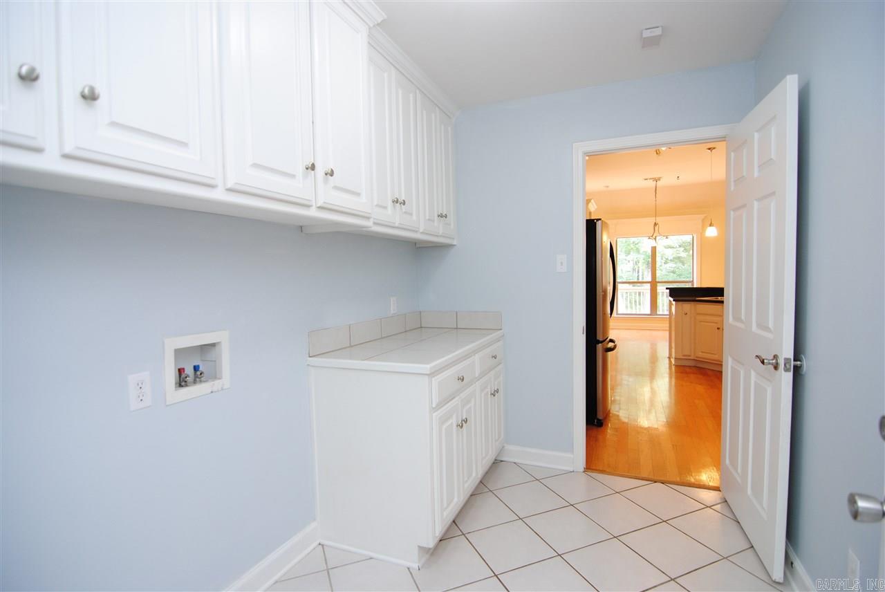 Austin Lakes on the Bay - Residential Lease