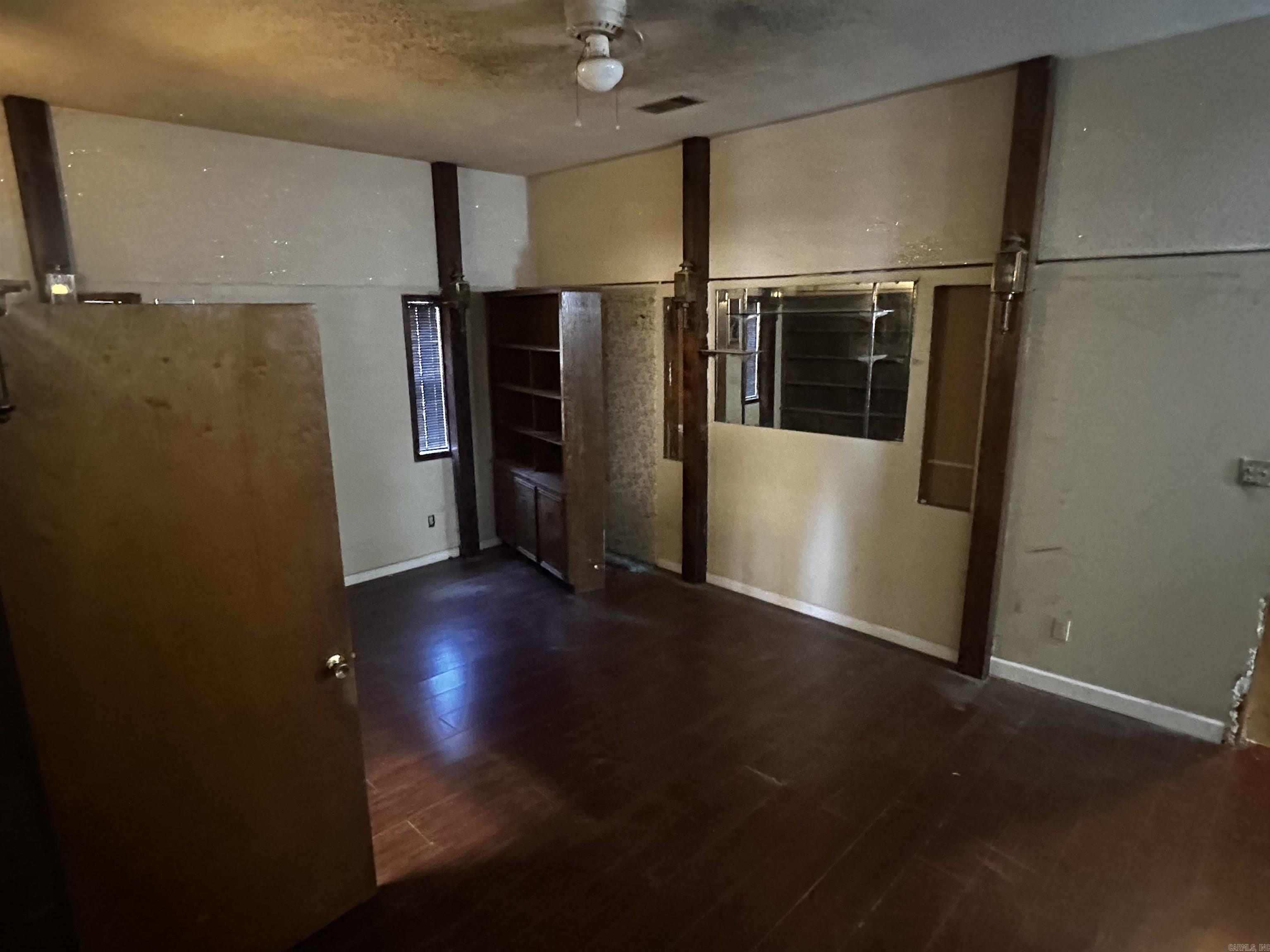 JOHNSON S J - Residential