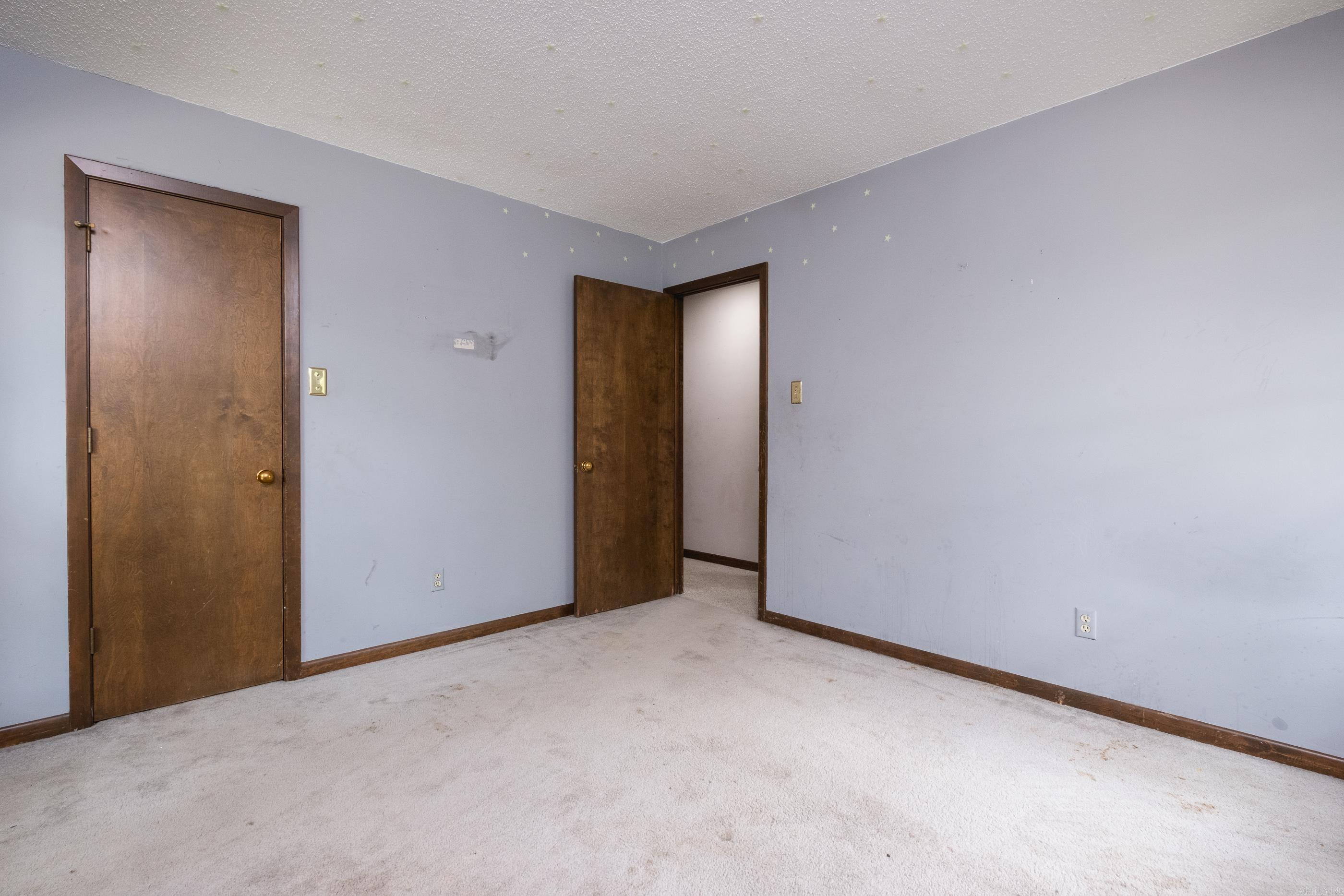 MARLOWE MANOR - Residential