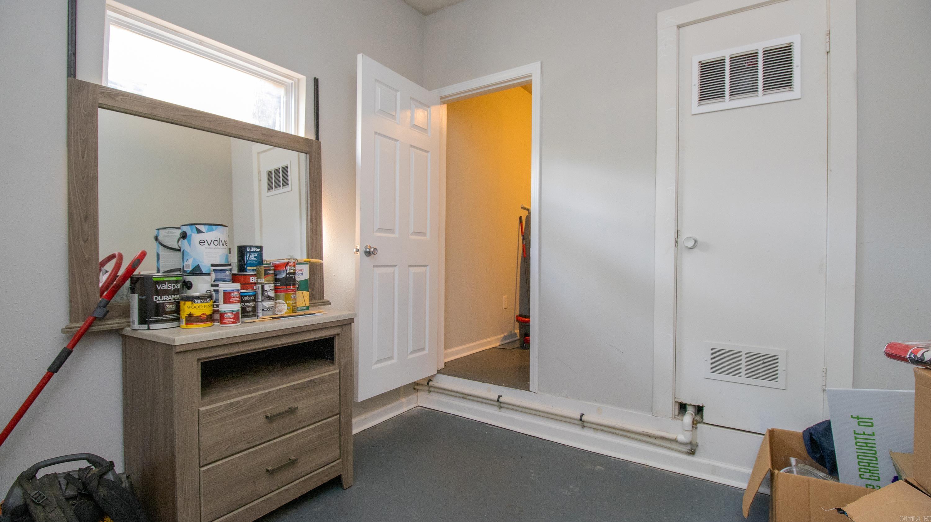 WAKEFIELD VILLAGE - Residential