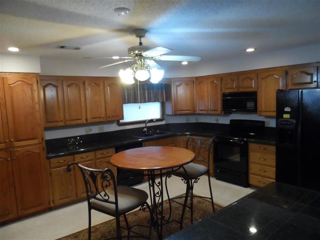 Lake Vista Estates - Residential