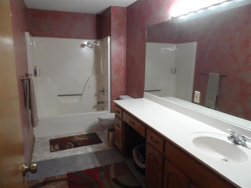 Lake Vista Estates - Residential