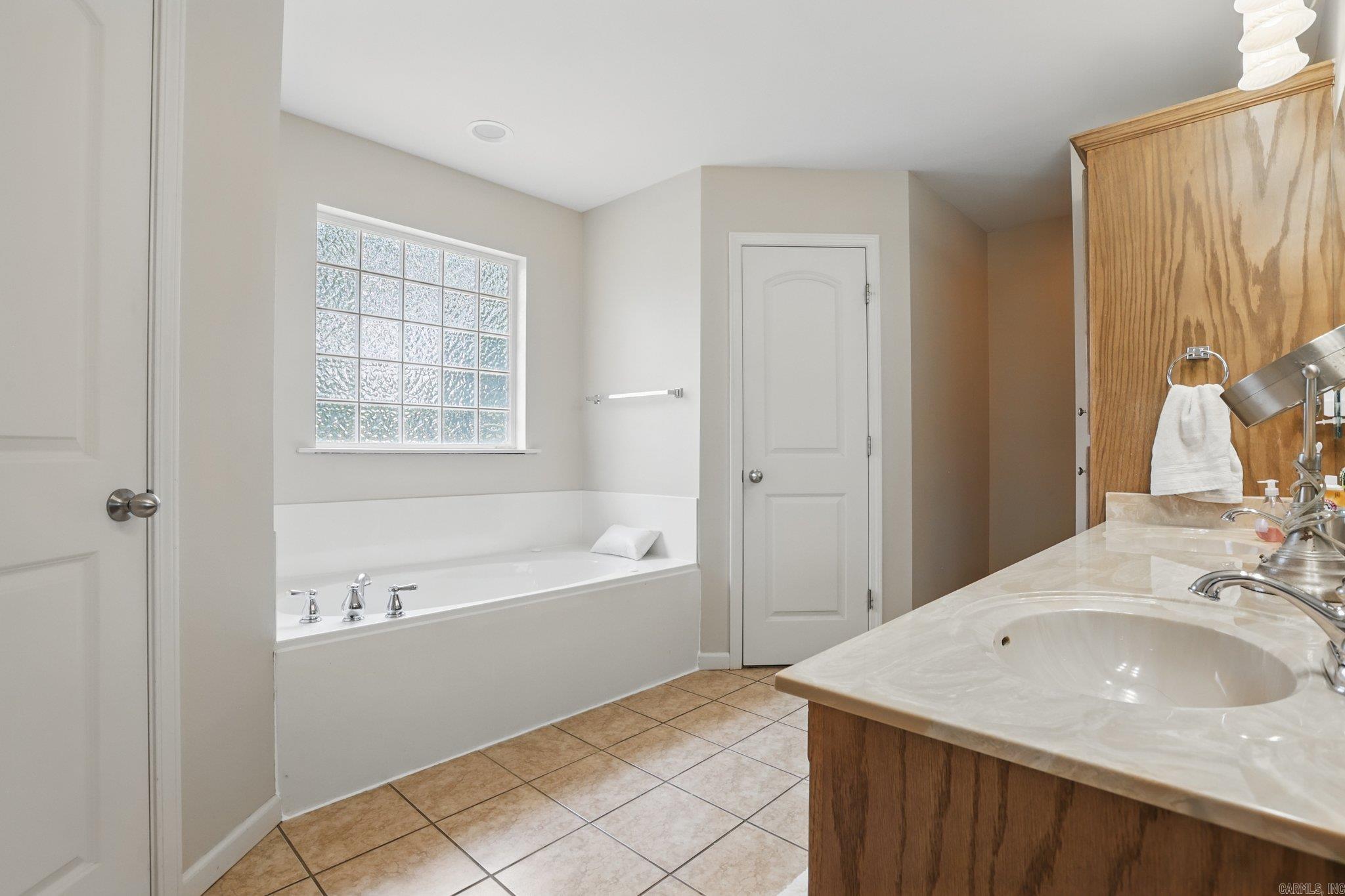 HERITAGE FARM - Residential