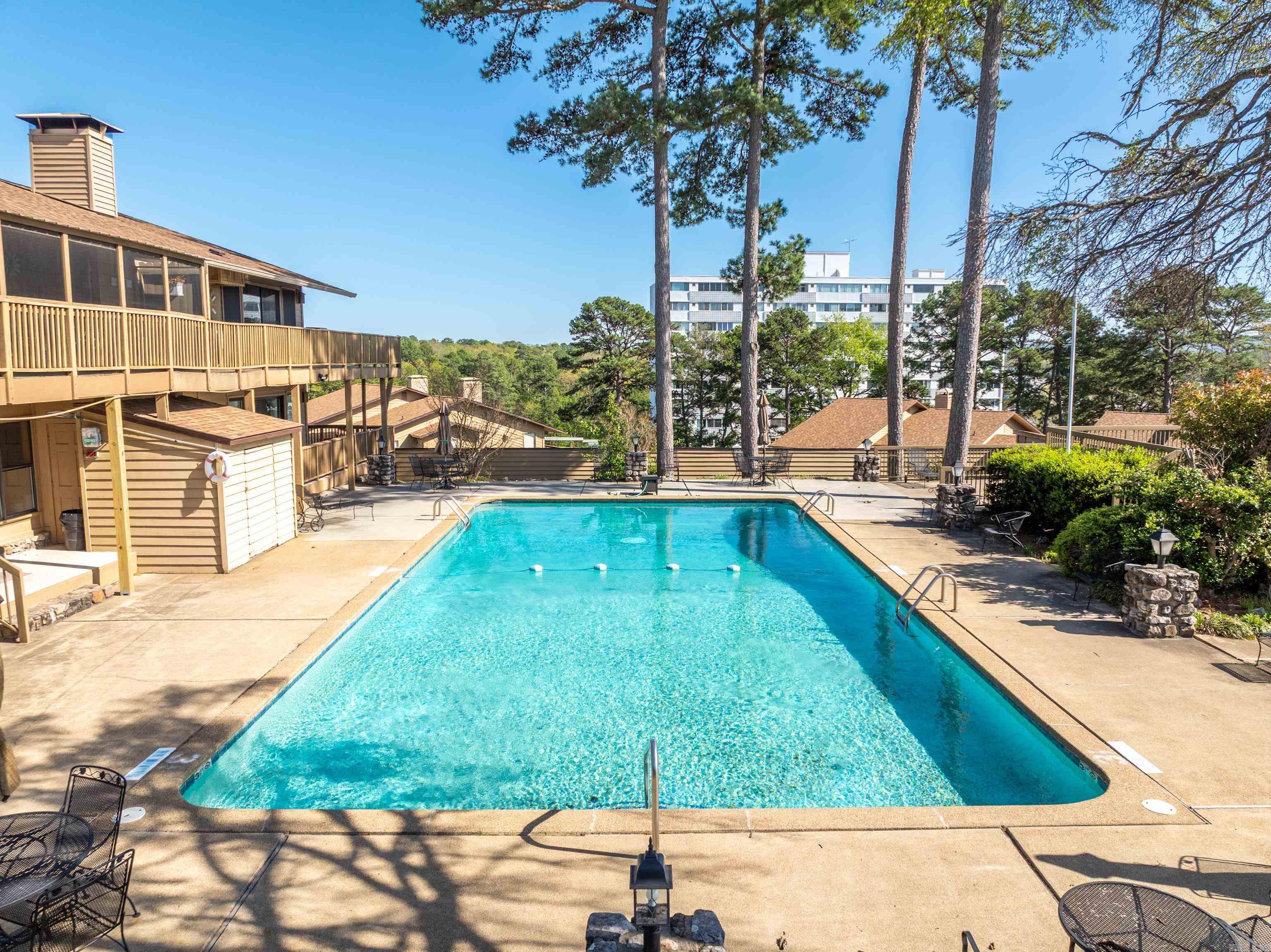 CEDAR CREST HPR - Residential