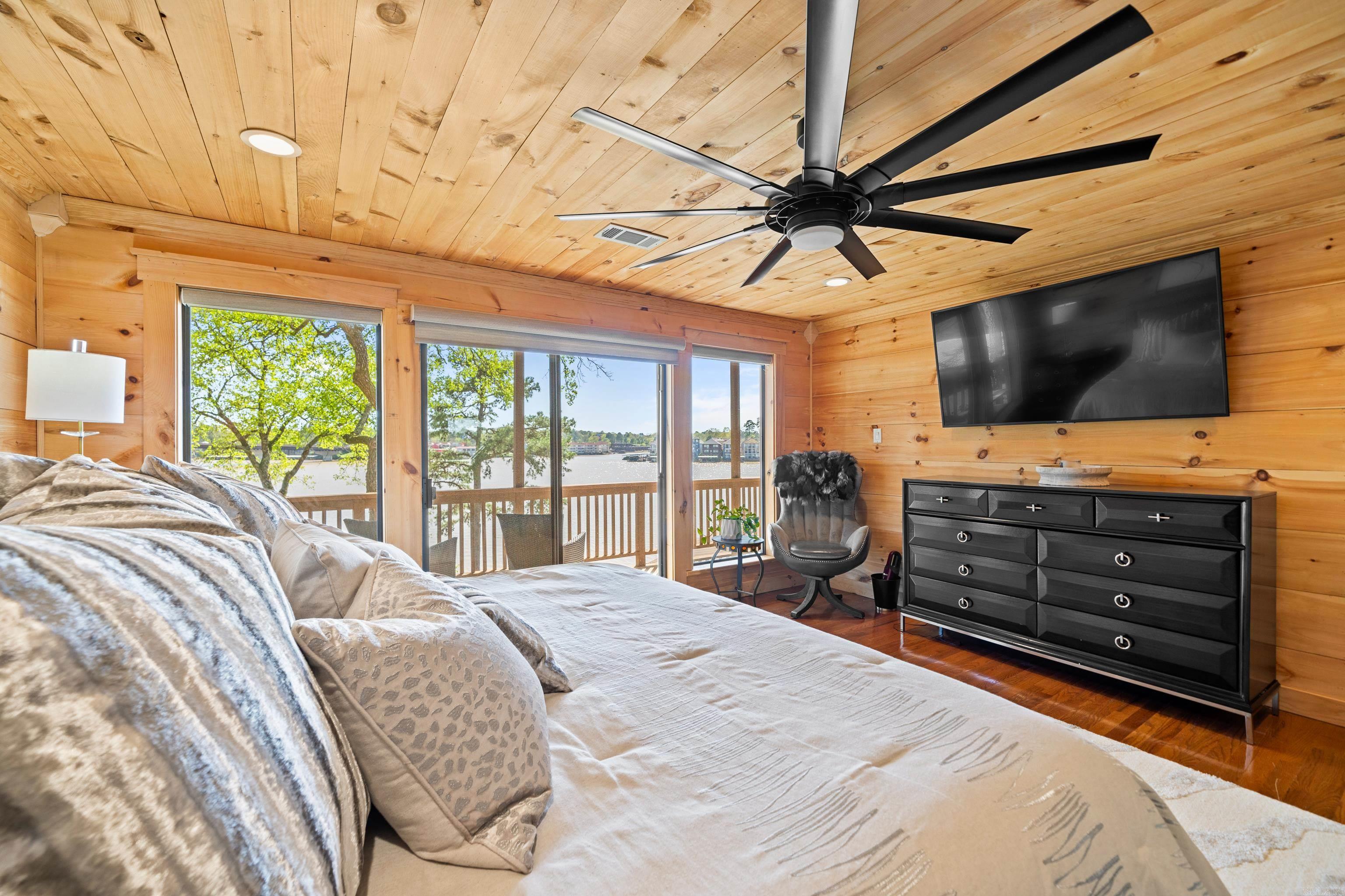 CEDAR CREST HPR - Residential