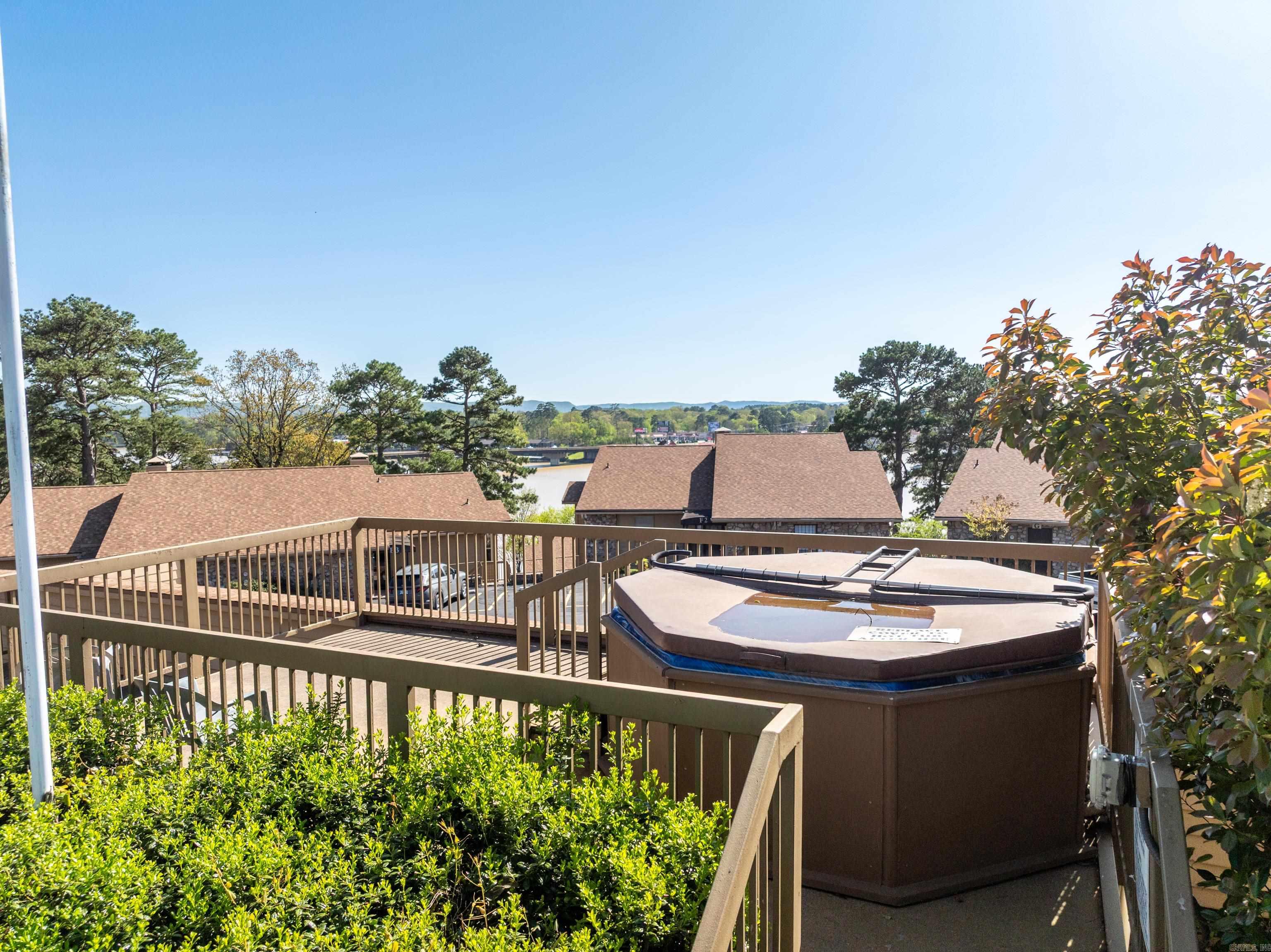 CEDAR CREST HPR - Residential