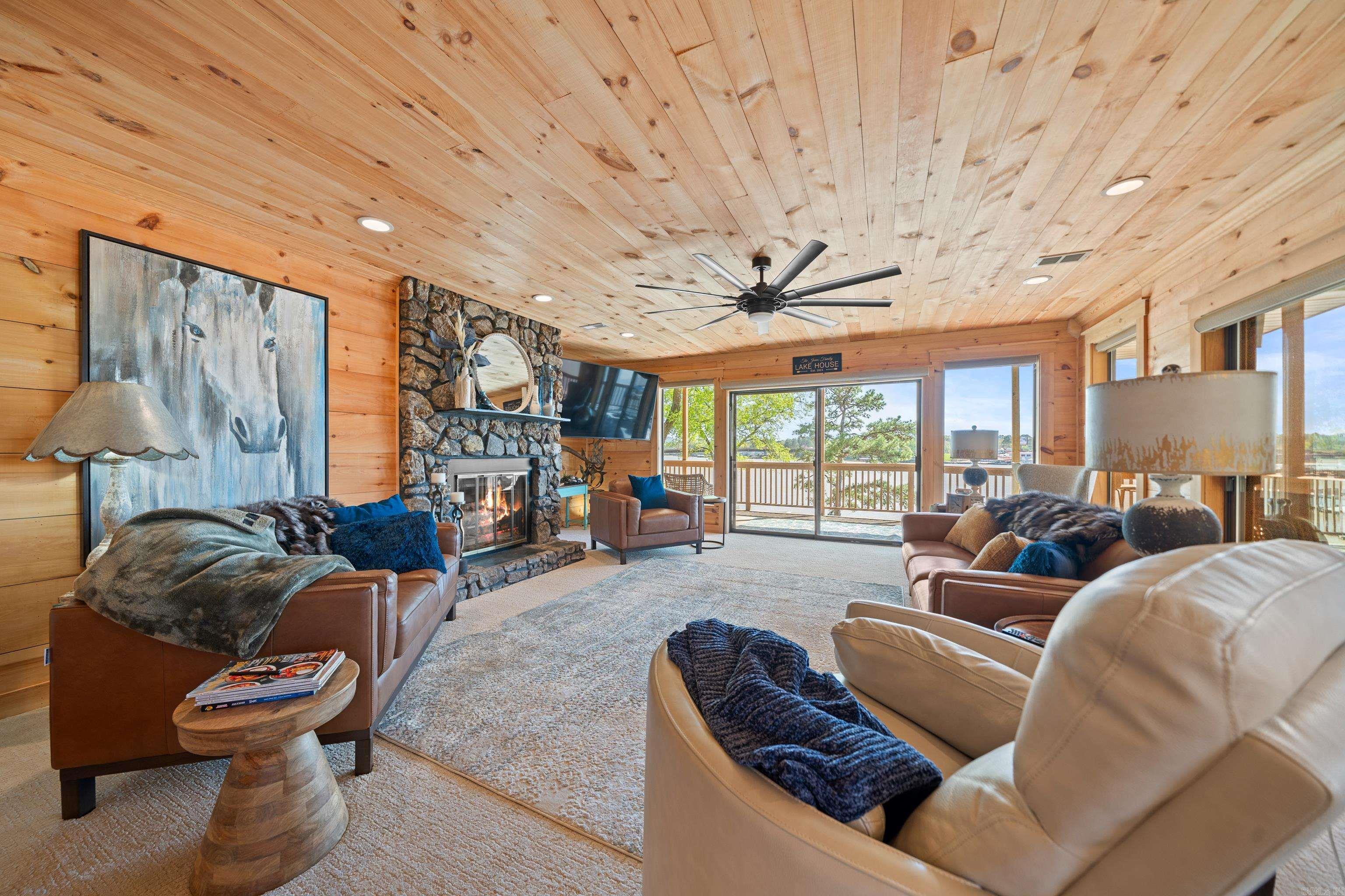 CEDAR CREST HPR - Residential