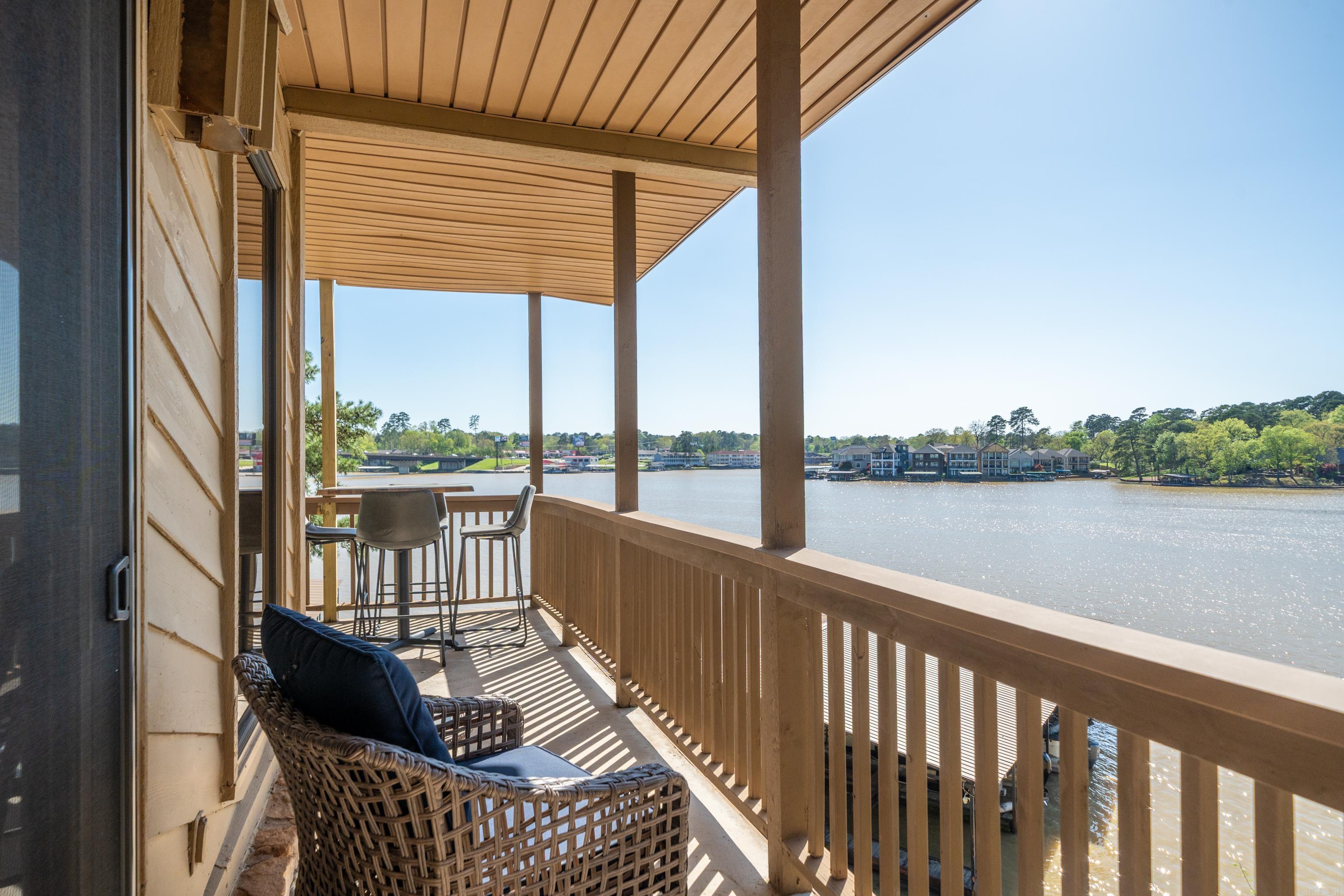 CEDAR CREST HPR - Residential