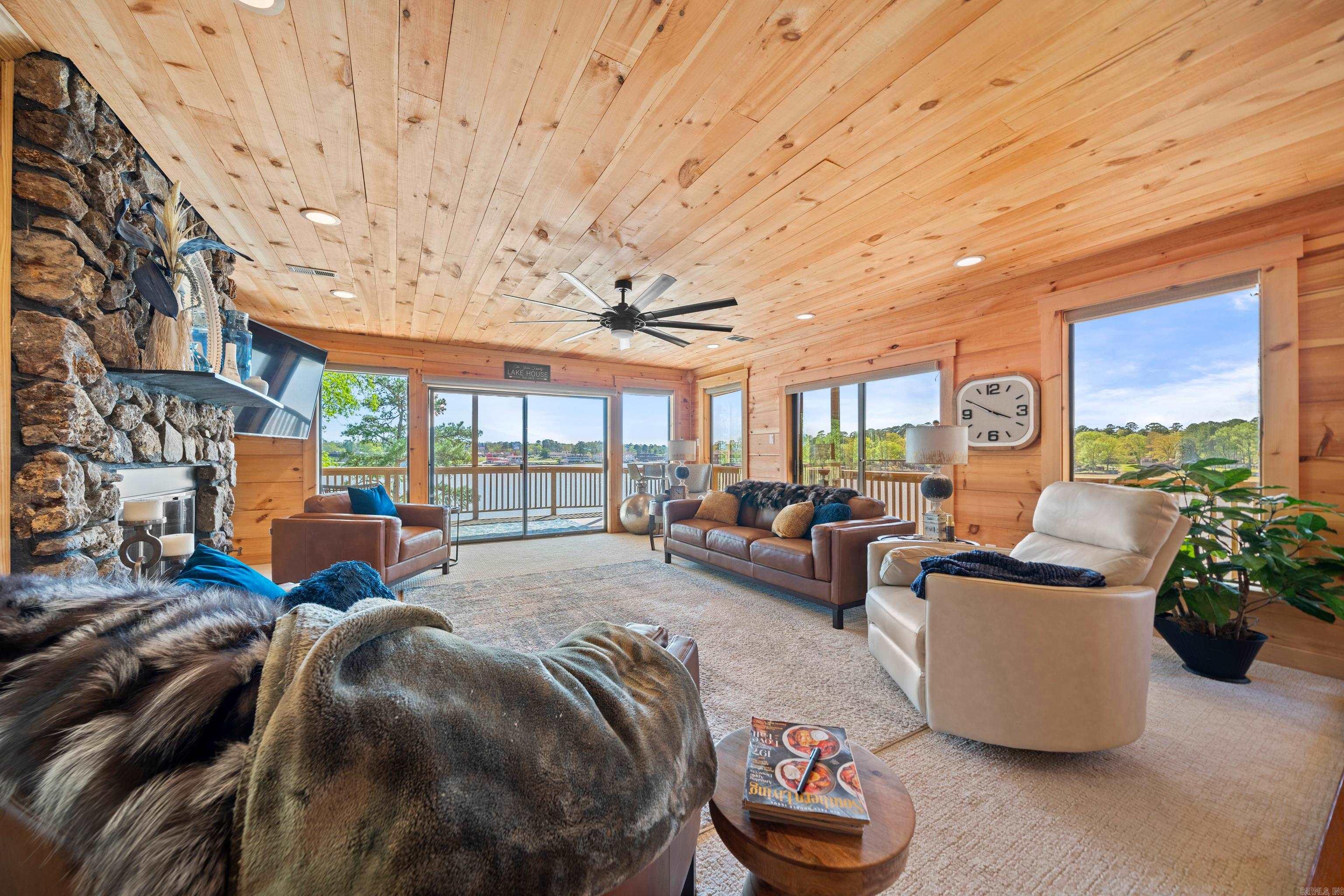 CEDAR CREST HPR - Residential