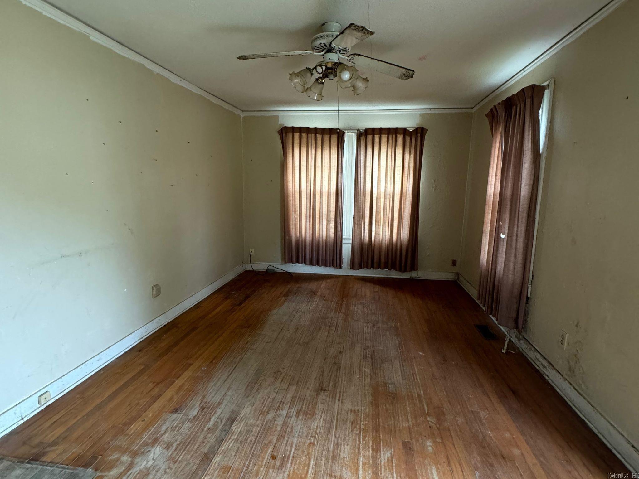 OAKHURST - Residential