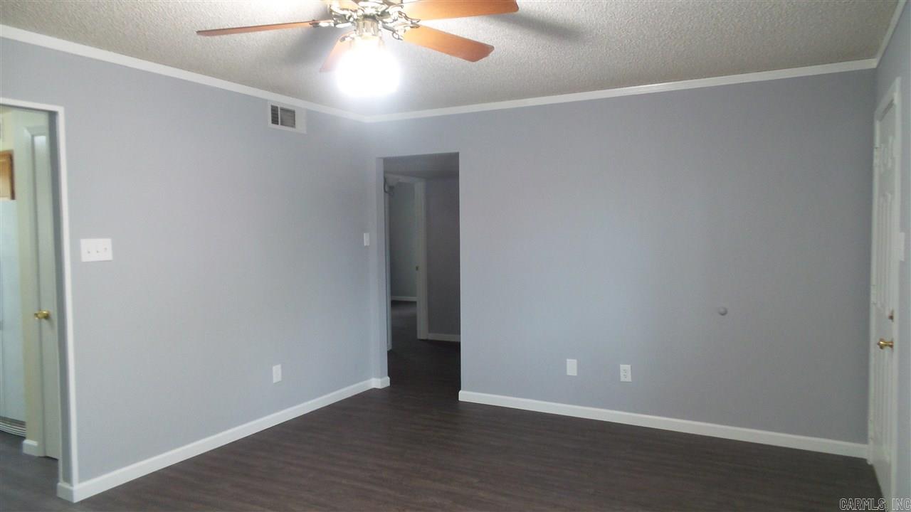 GIBRALTER HGTS - Residential Lease