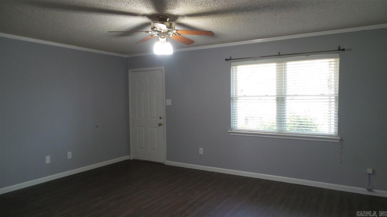 GIBRALTER HGTS - Residential Lease