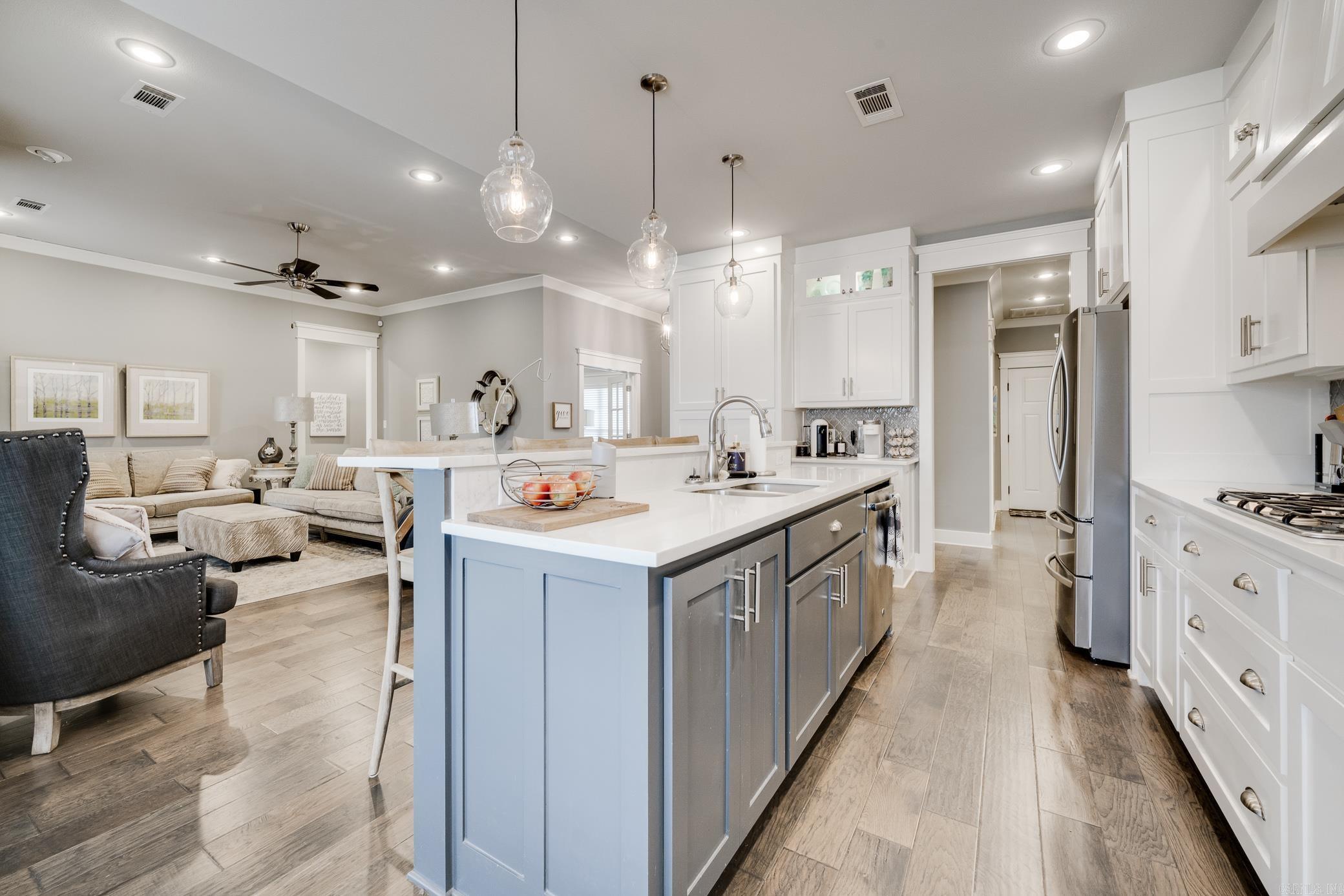 Salem Woods - Residential