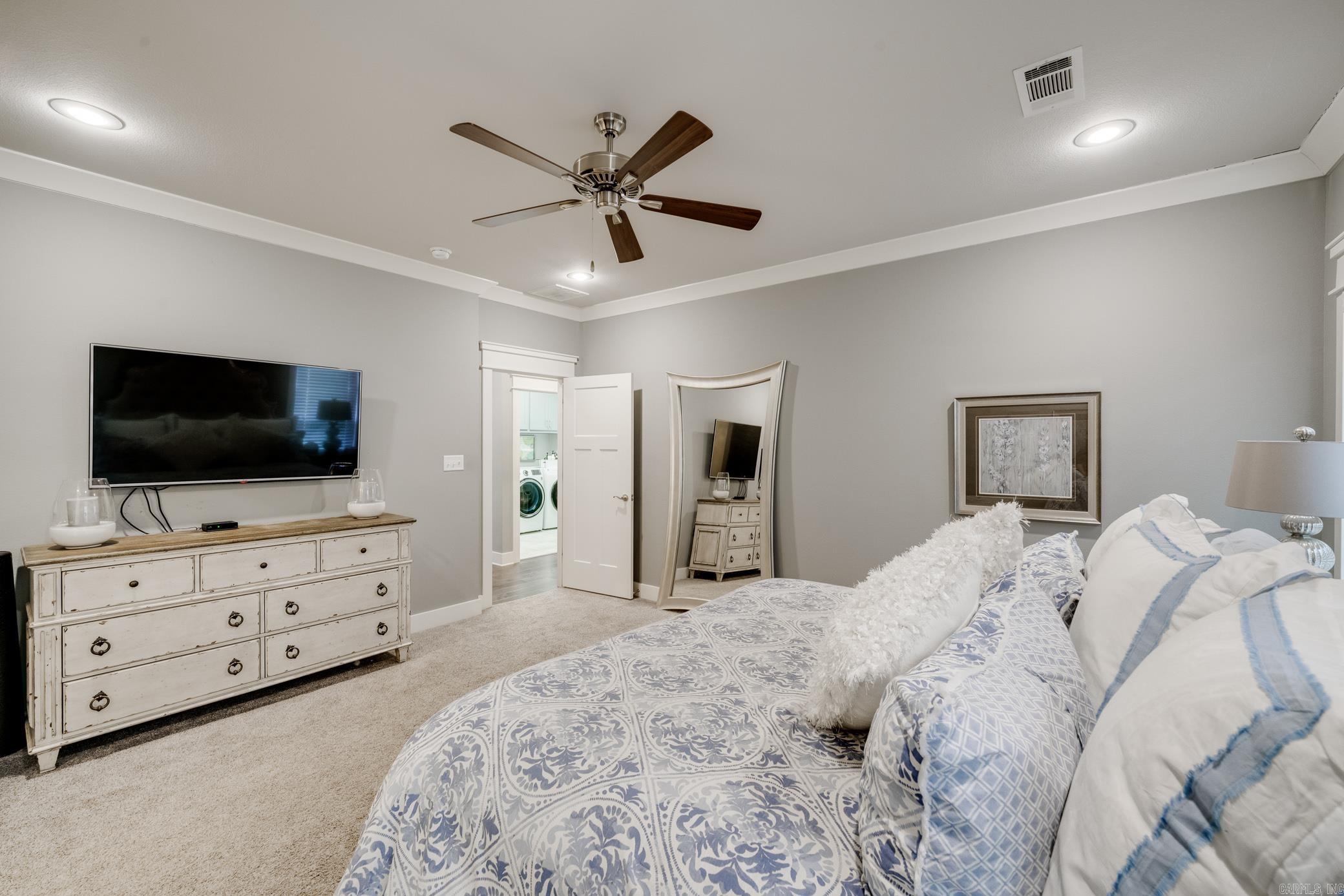 Salem Woods - Residential